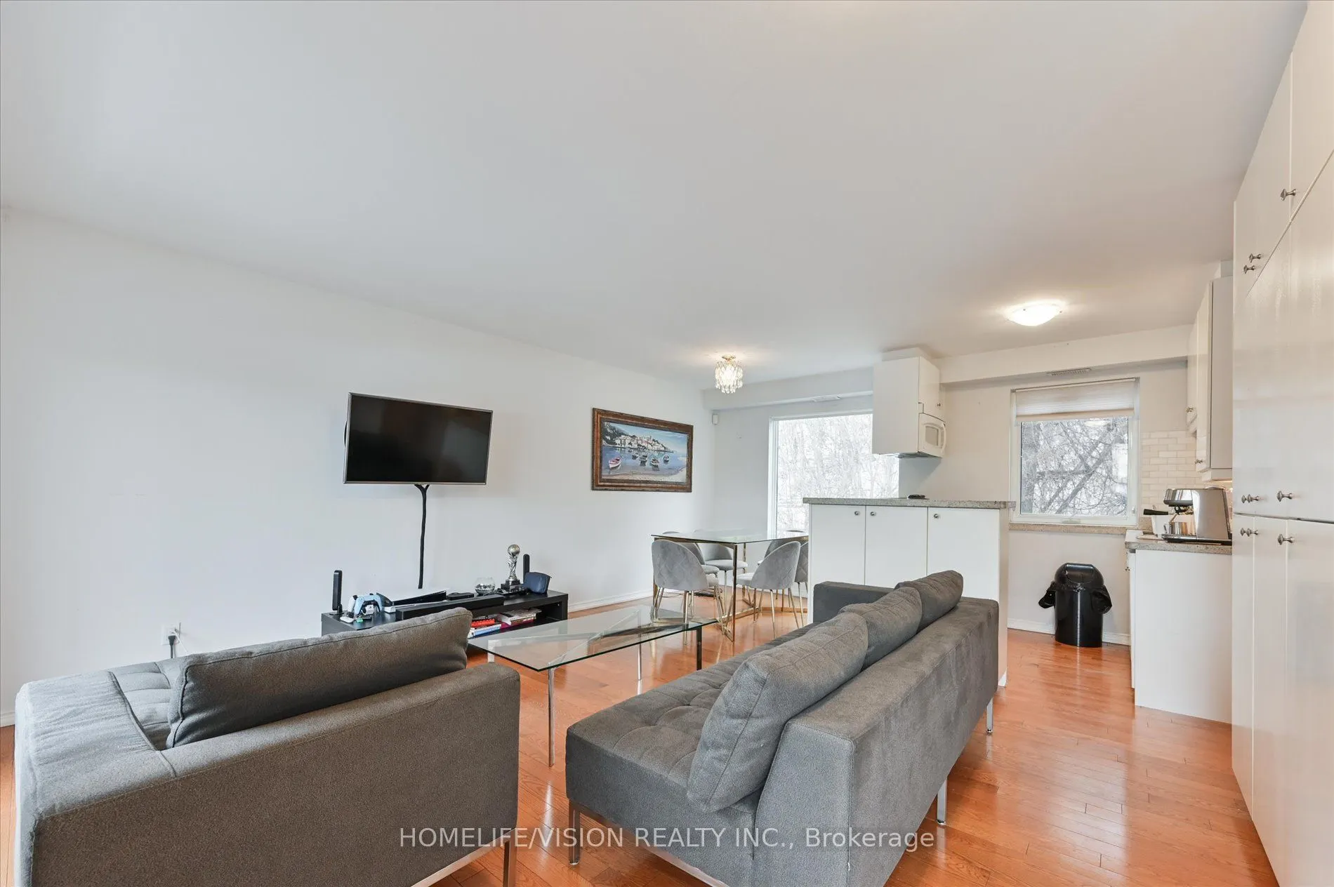 400 Summerhill Avenue