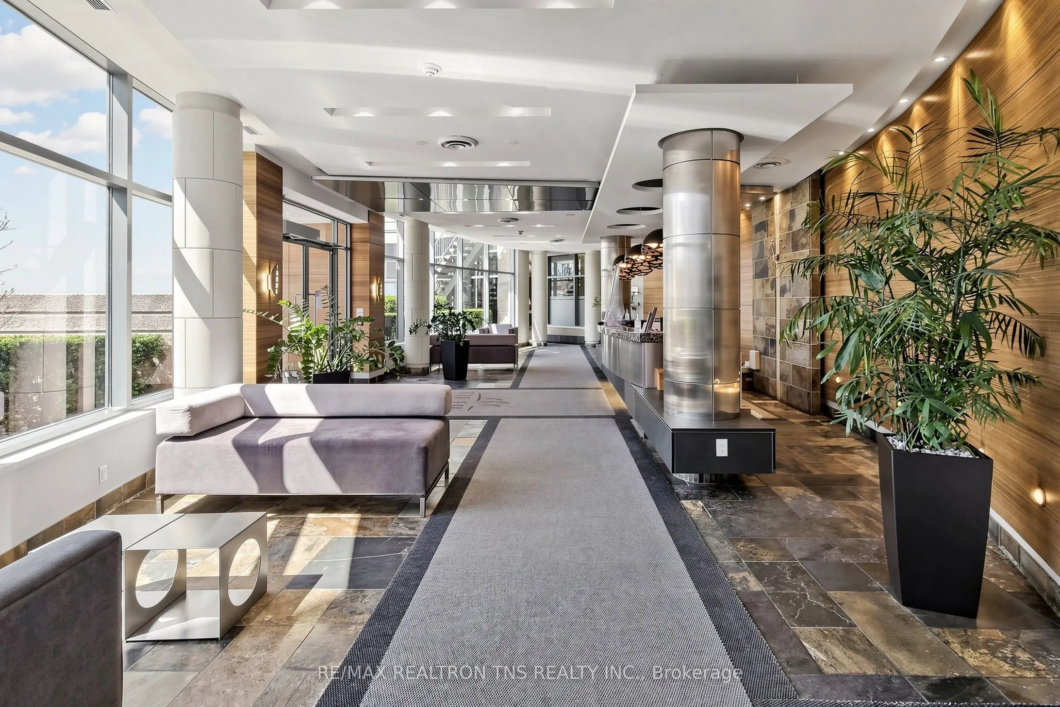 228 Queens Quay W #1501
