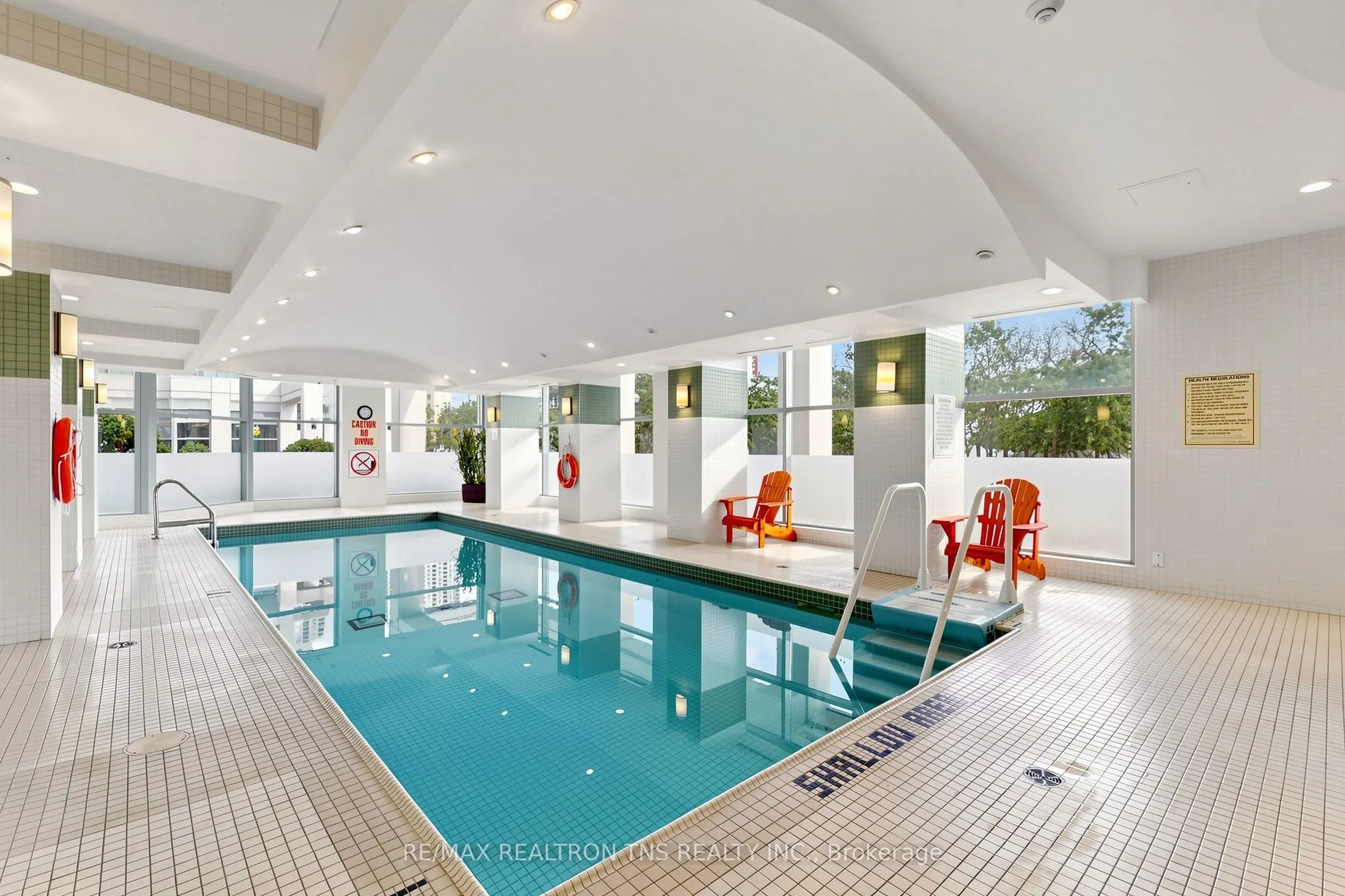 228 Queens Quay W #1501