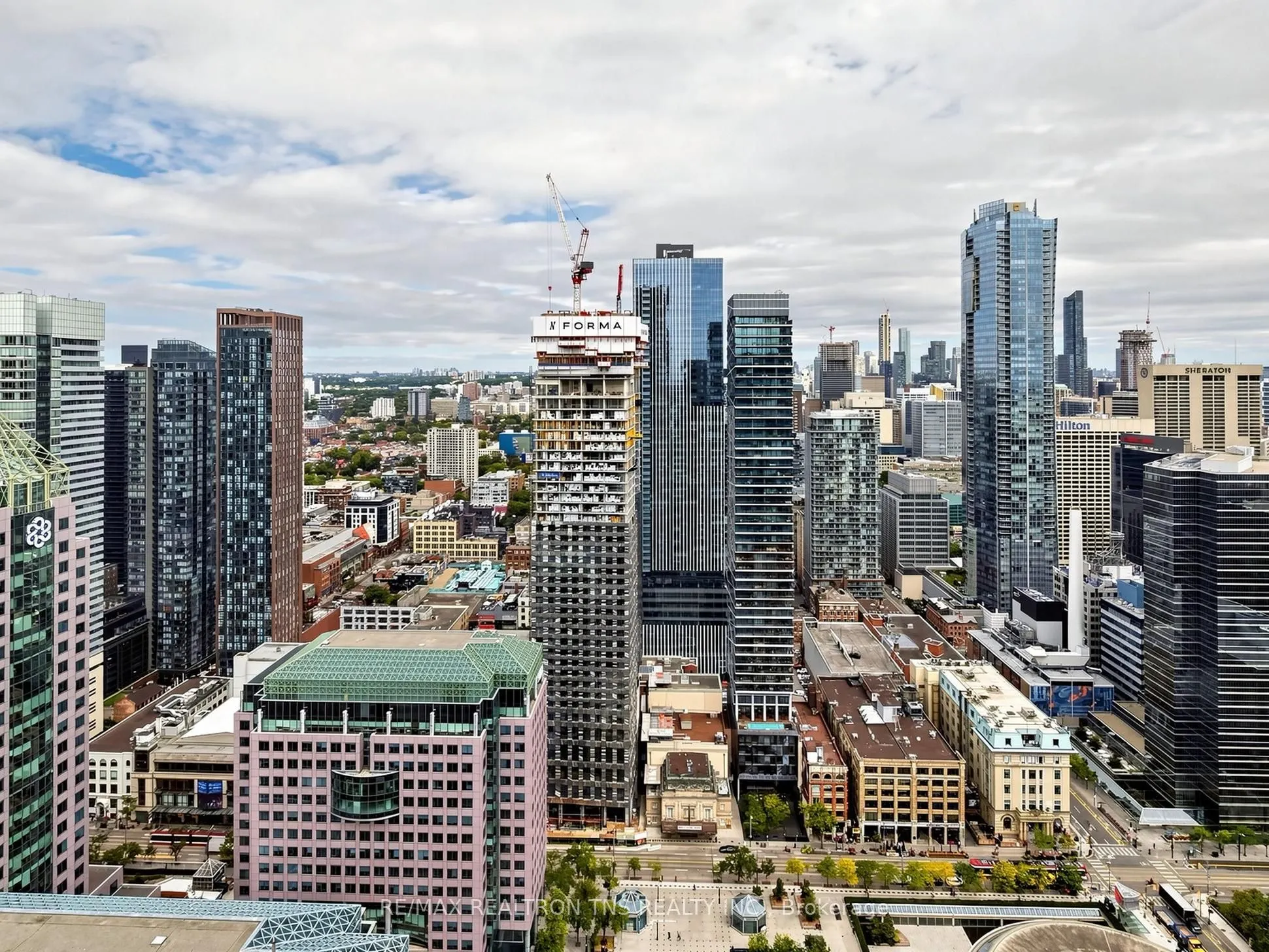183 Wellington Street W #3803