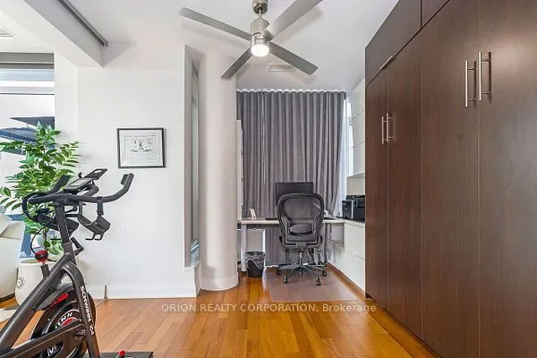 90 Stadium Road #911