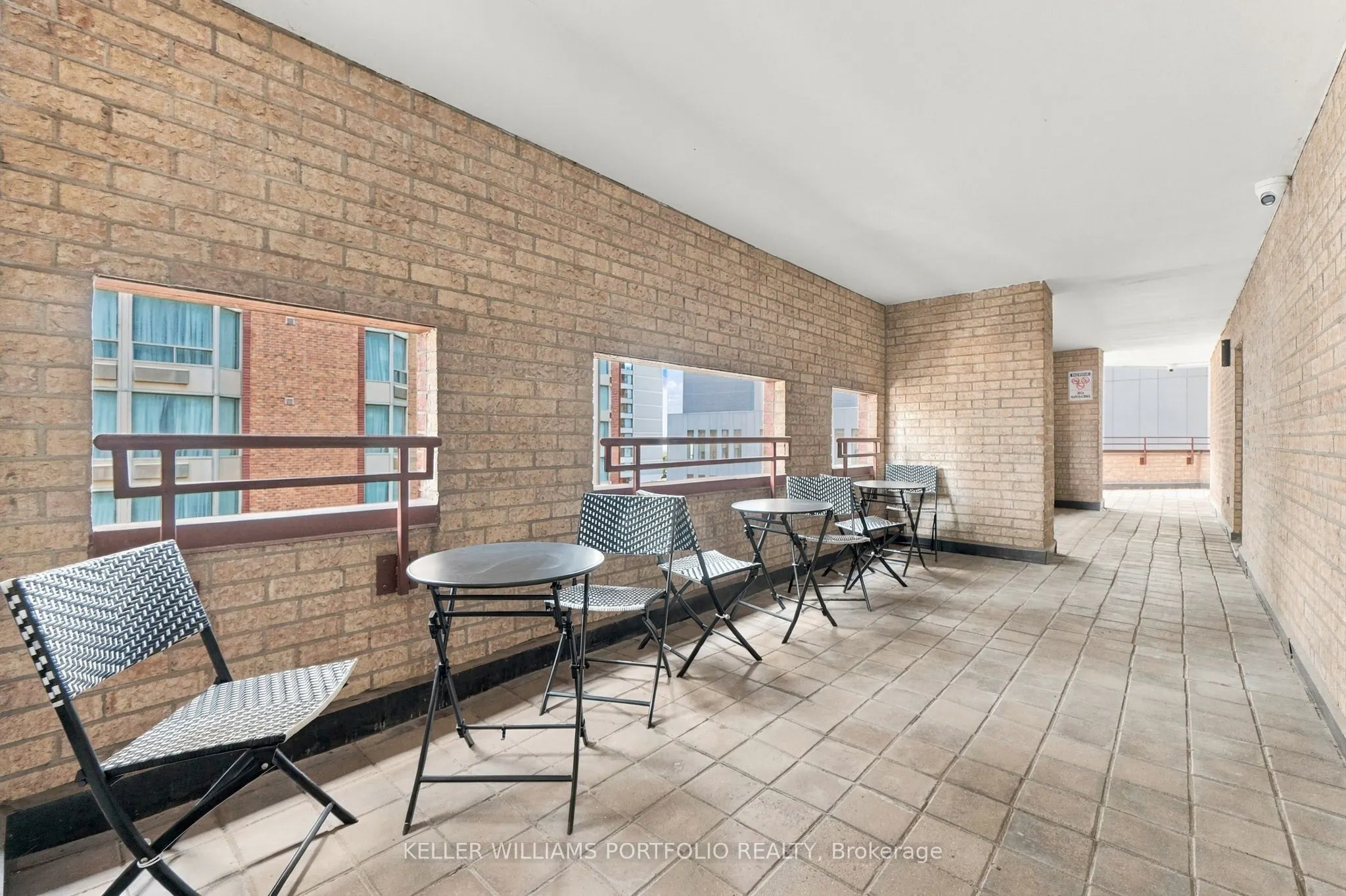 55 Centre Avenue #2304