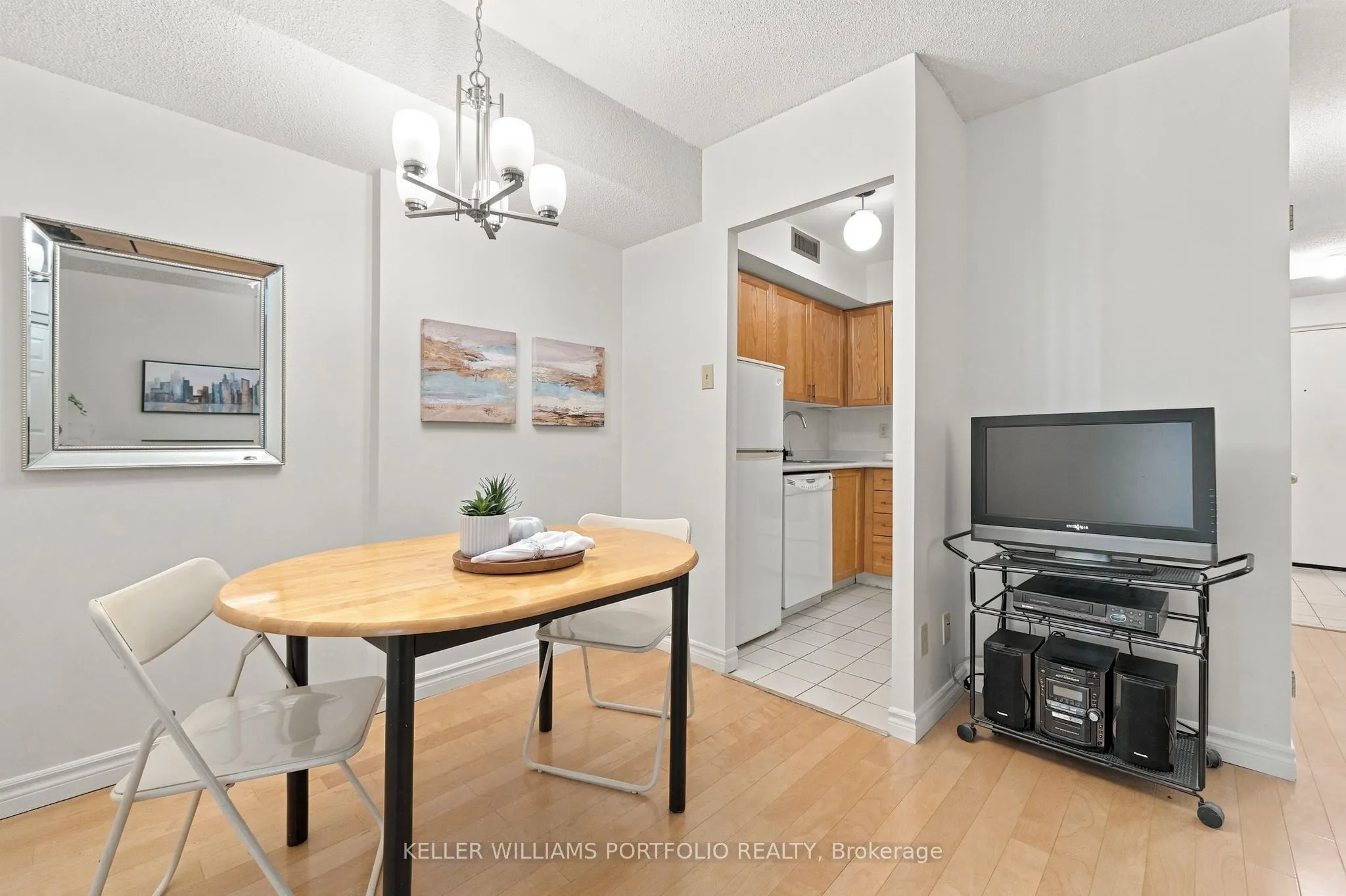 55 Centre Avenue #2304