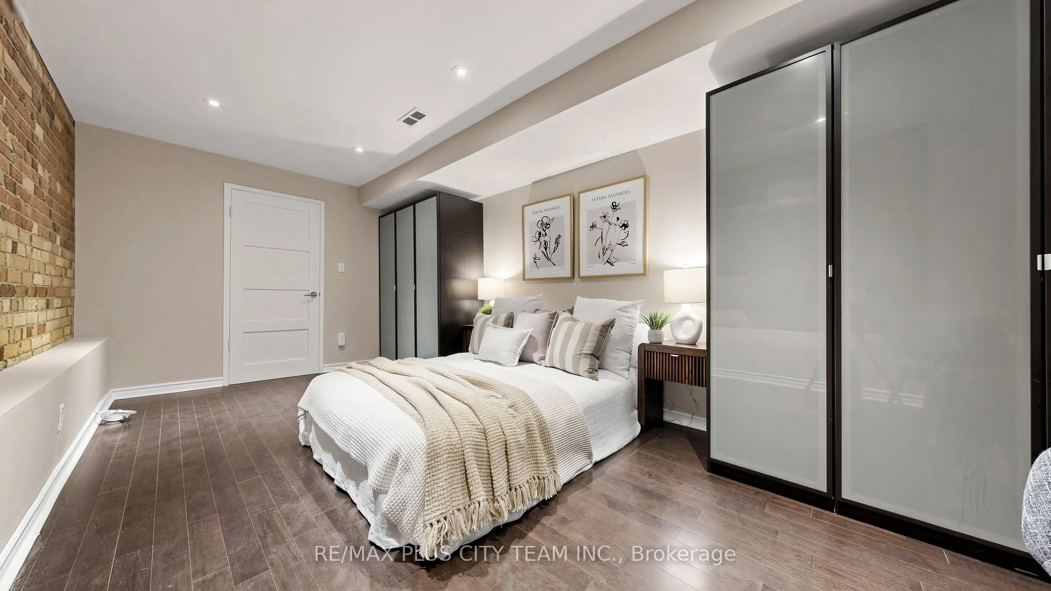 201 Seaton Street