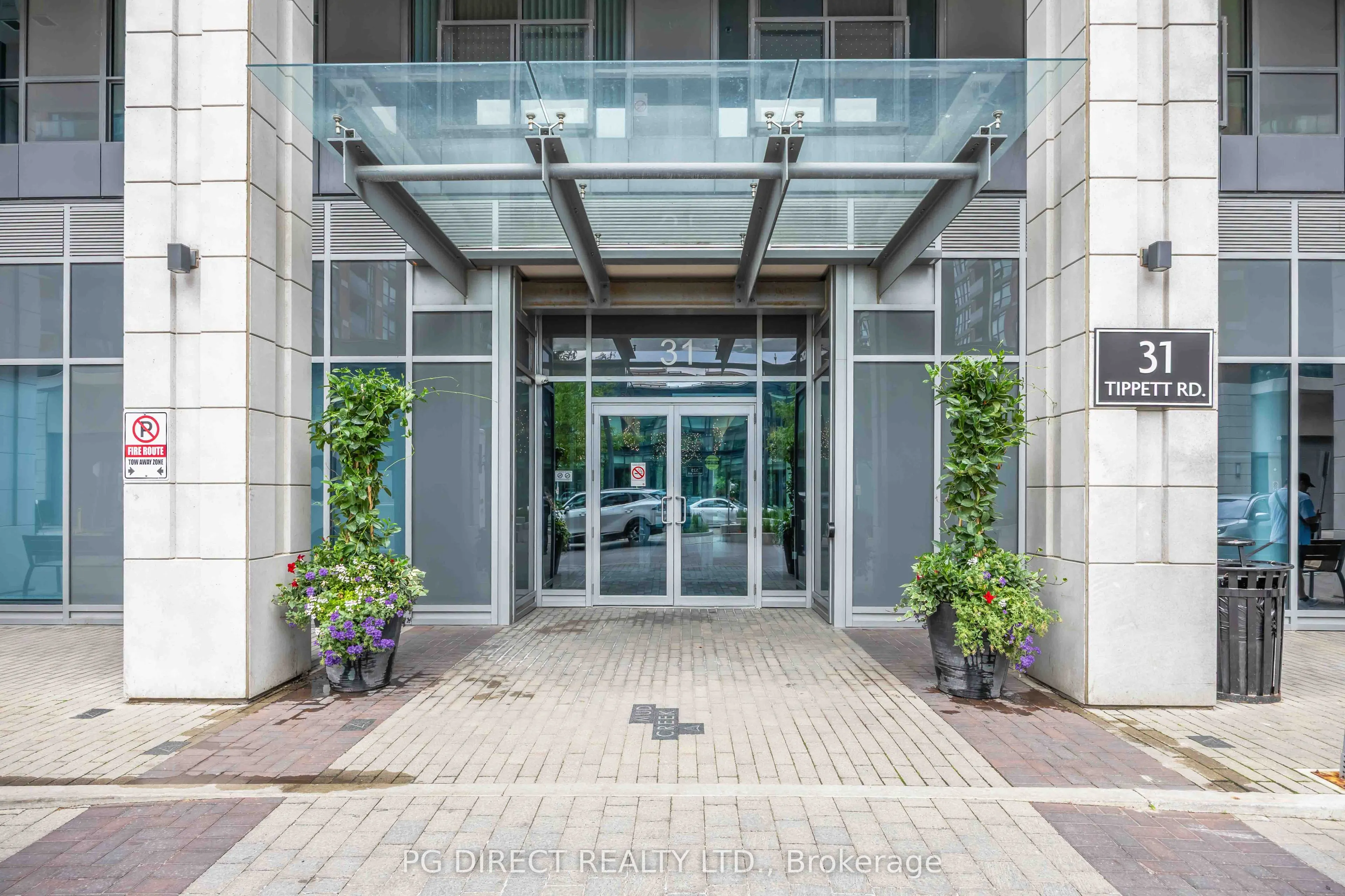 31 Tippett Road #363