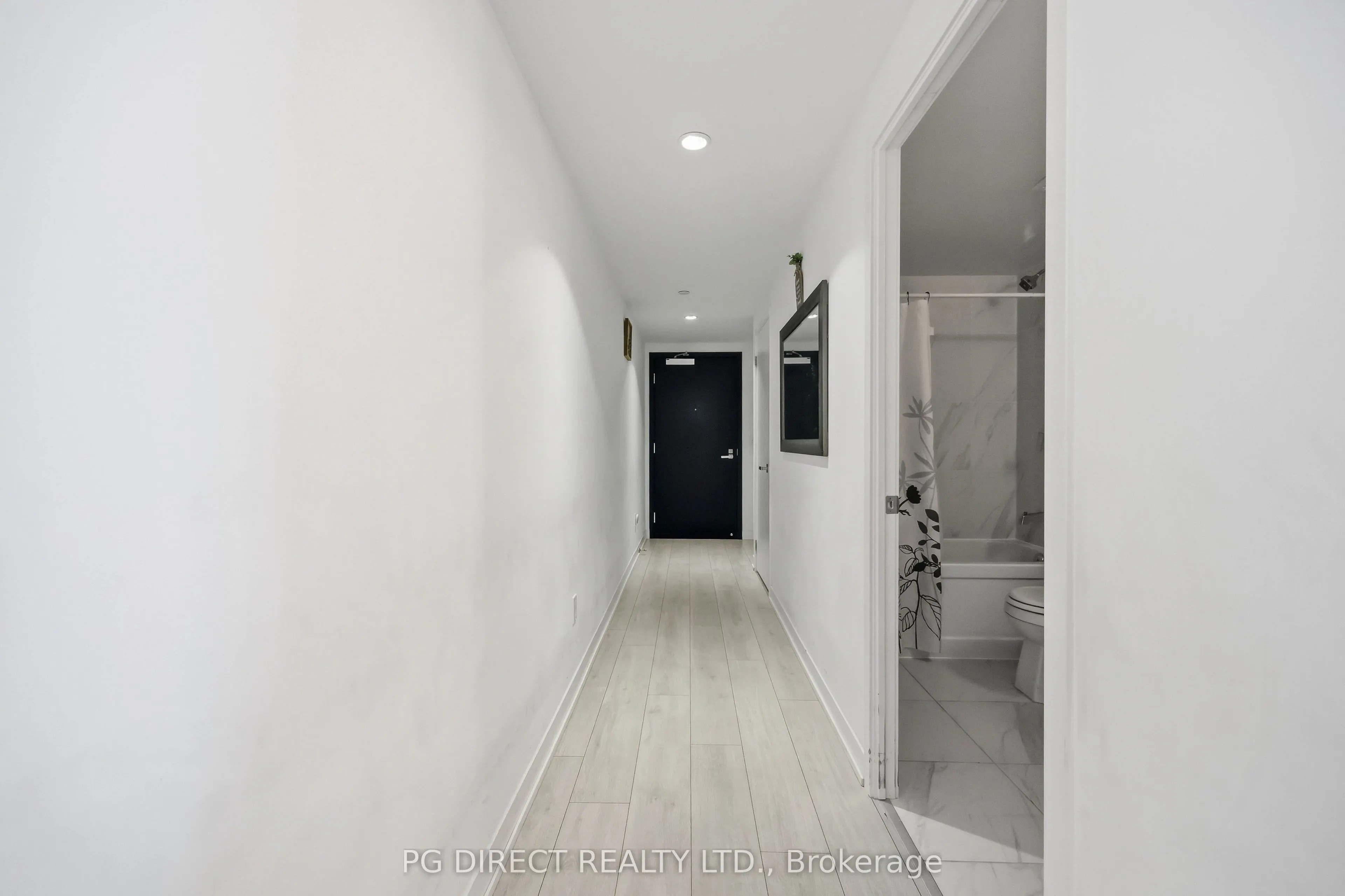 31 Tippett Road #363