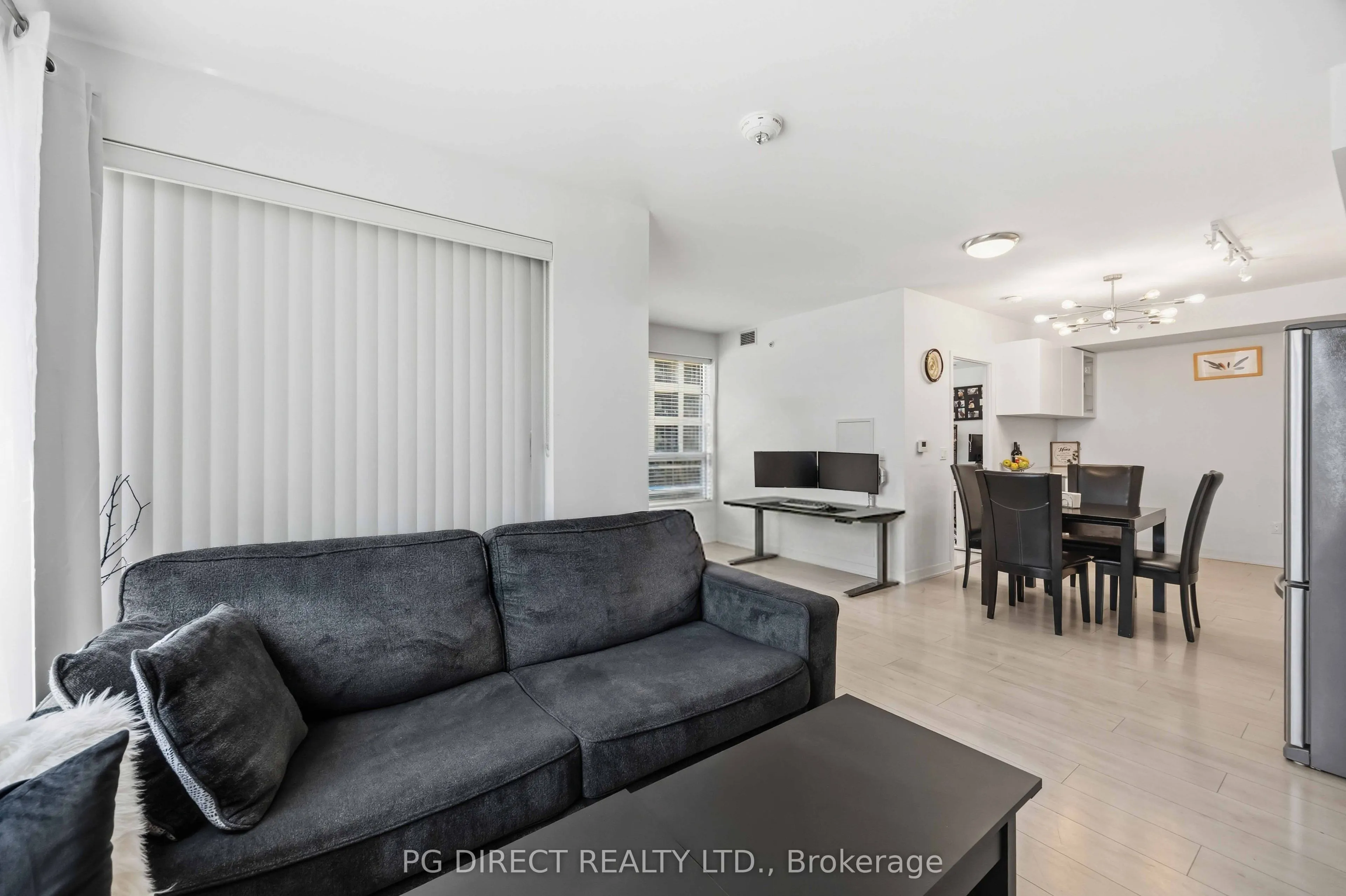 31 Tippett Road #363