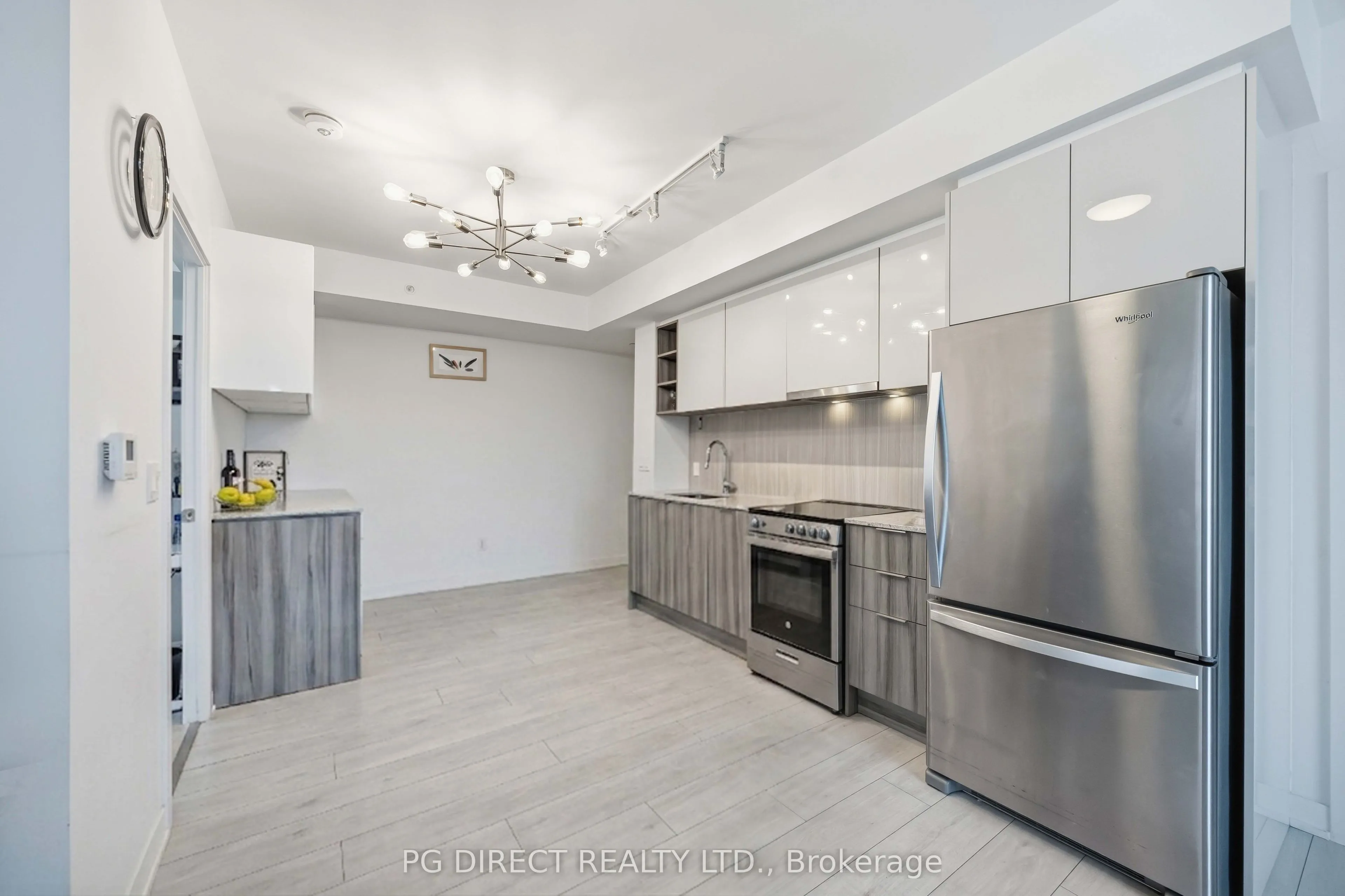 31 Tippett Road #363