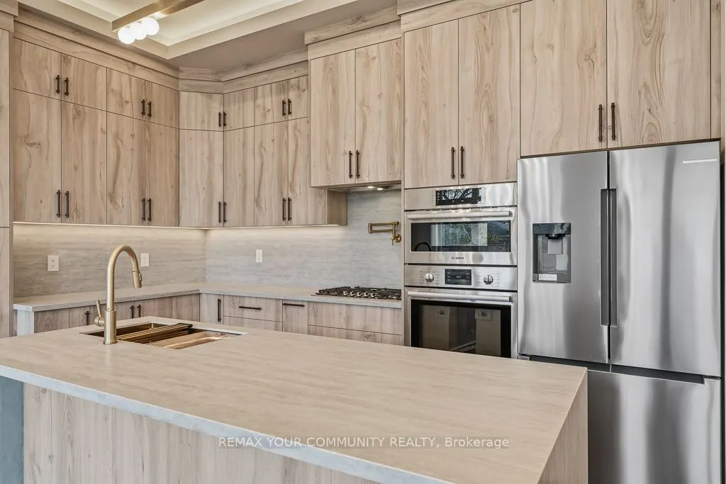 217 Churchill Avenue #Aurelia Suite