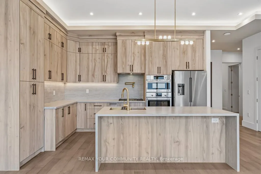 217 Churchill Avenue #Aurelia Suite