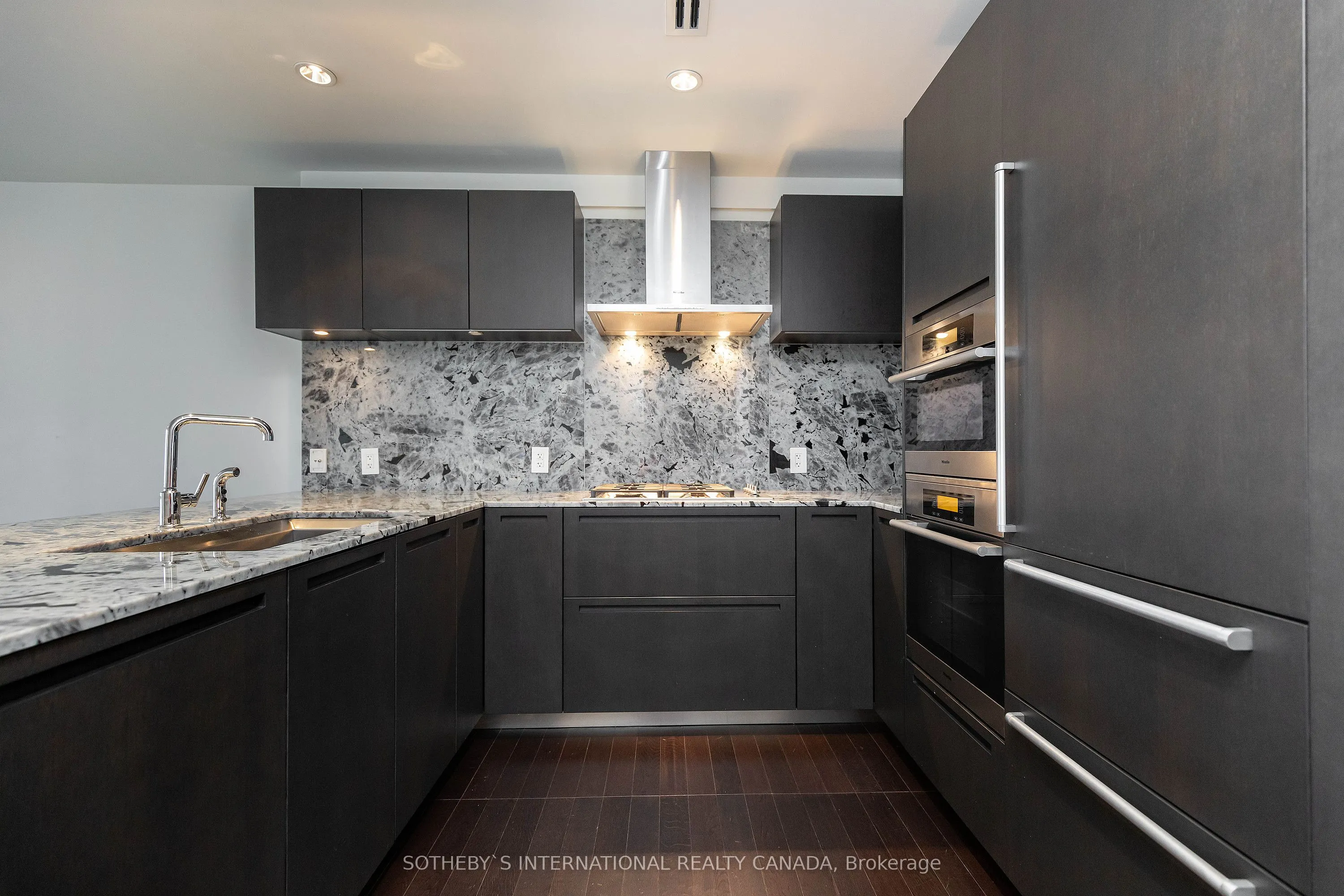 180 University Avenue #3002