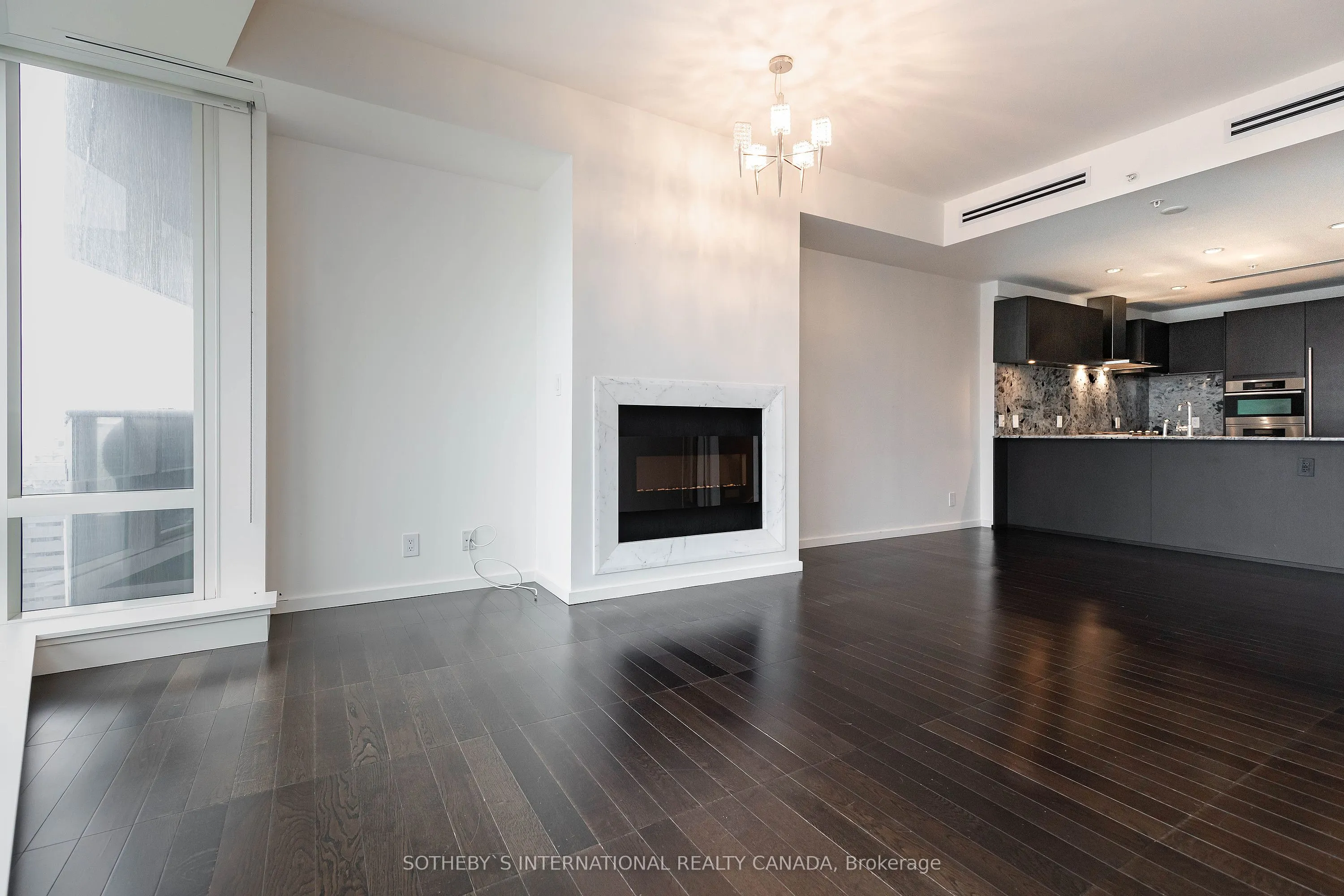 180 University Avenue #3002
