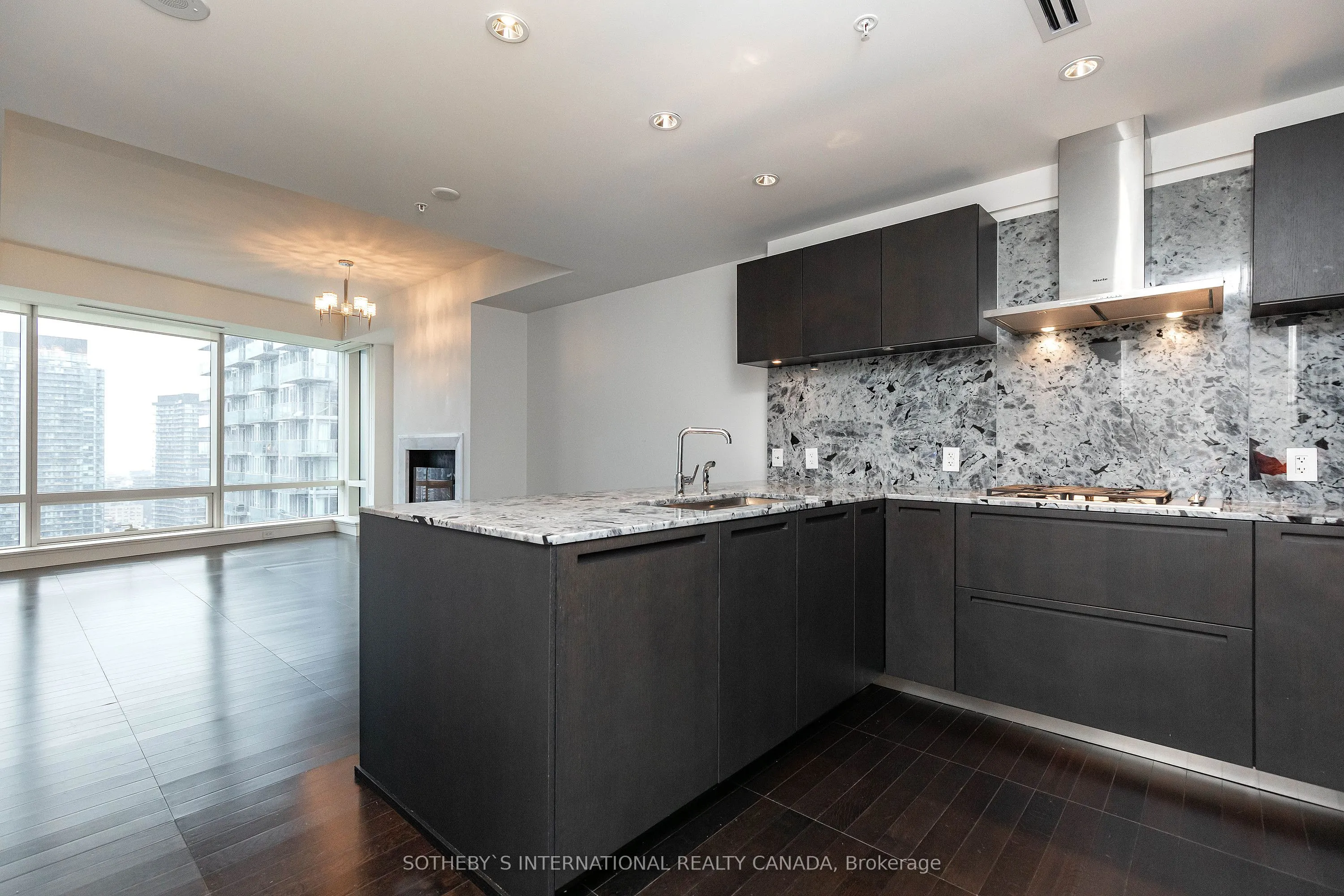 180 University Avenue #3002
