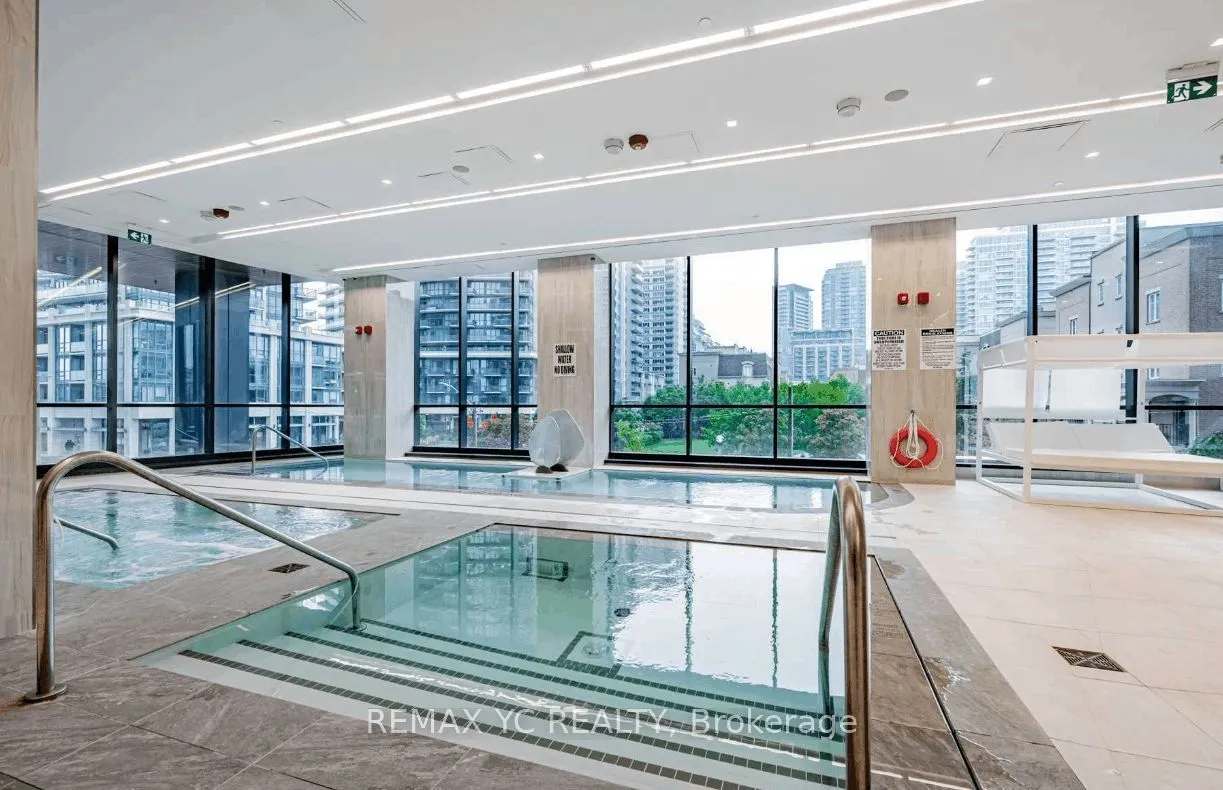 19 Western Battery Road #2520
