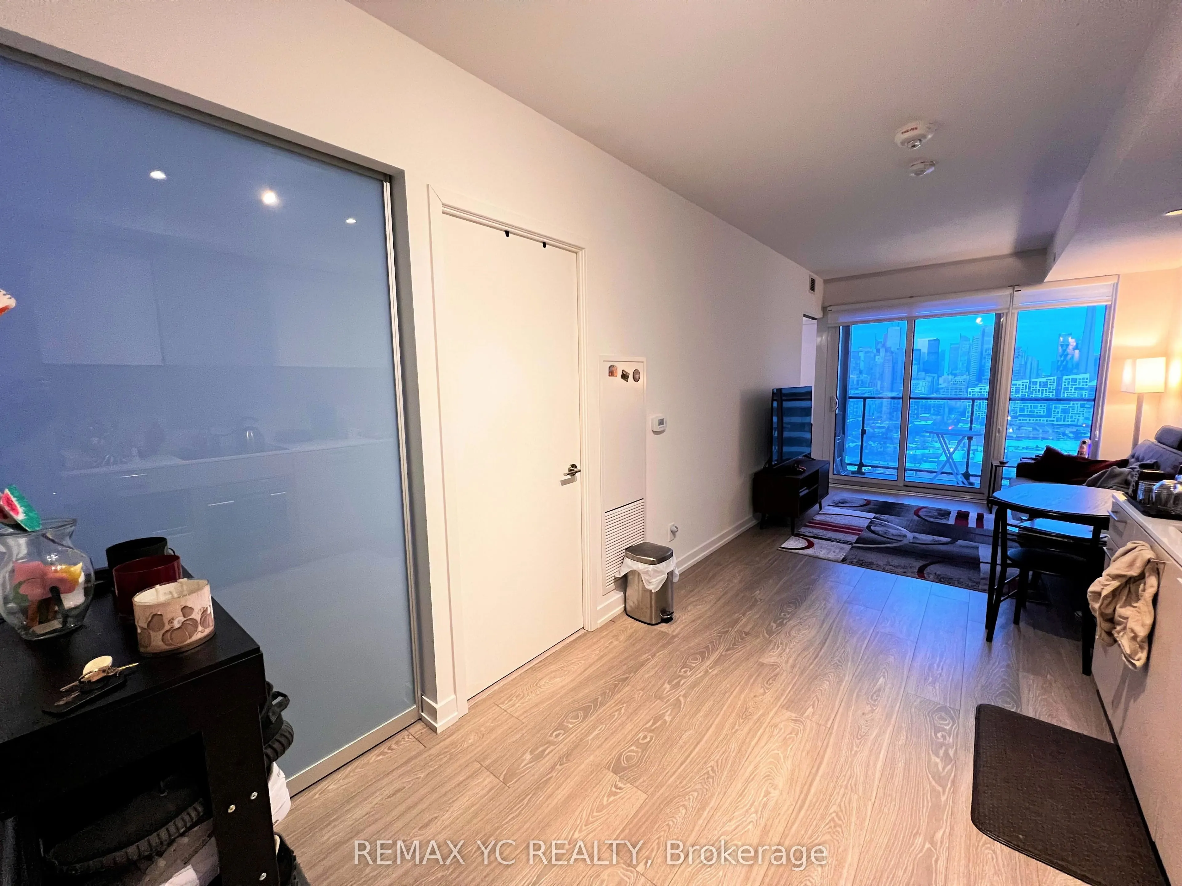 19 Western Battery Road #2520