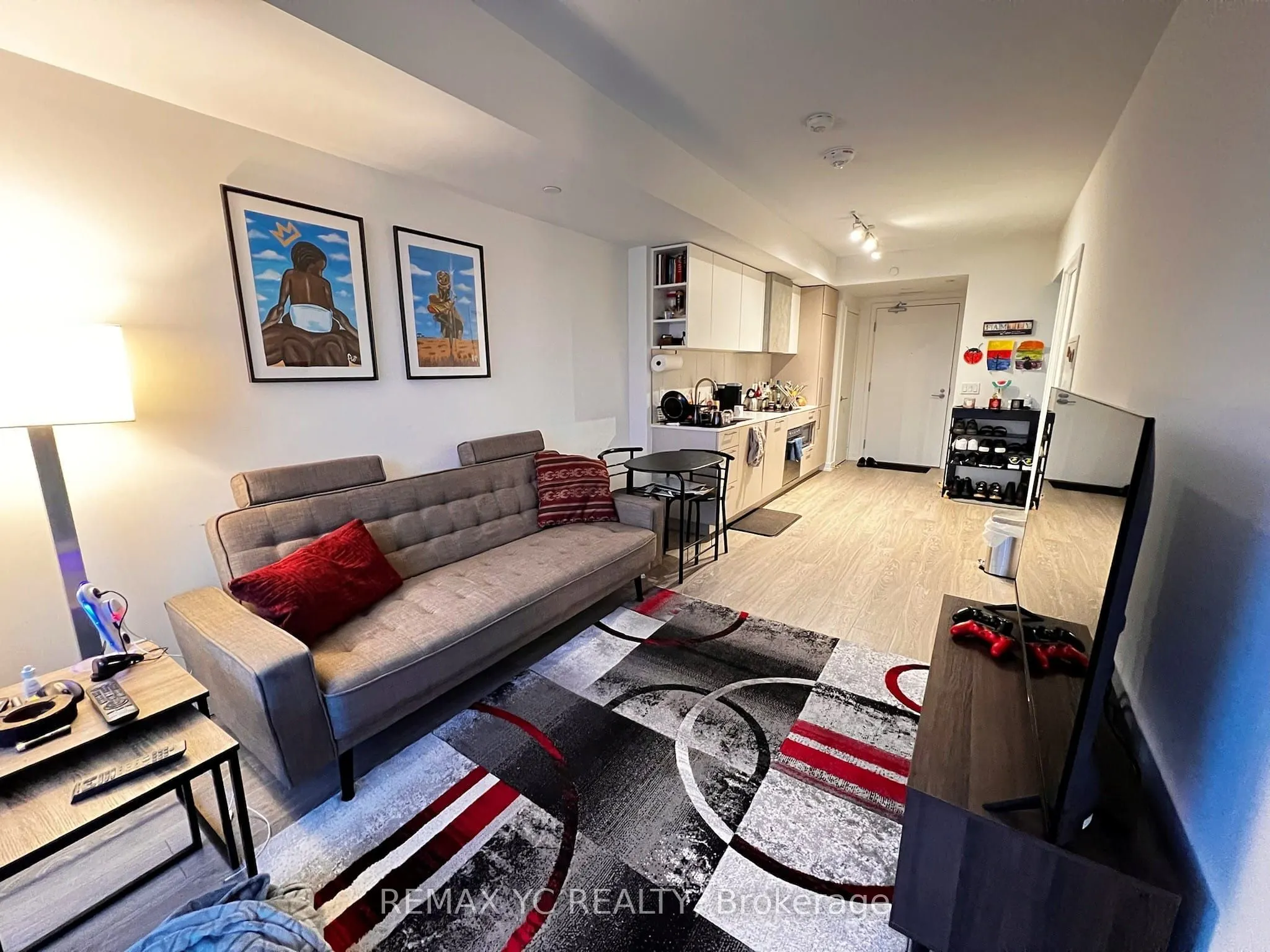 19 Western Battery Road #2520