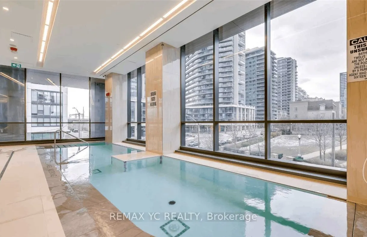 19 Western Battery Road #2520