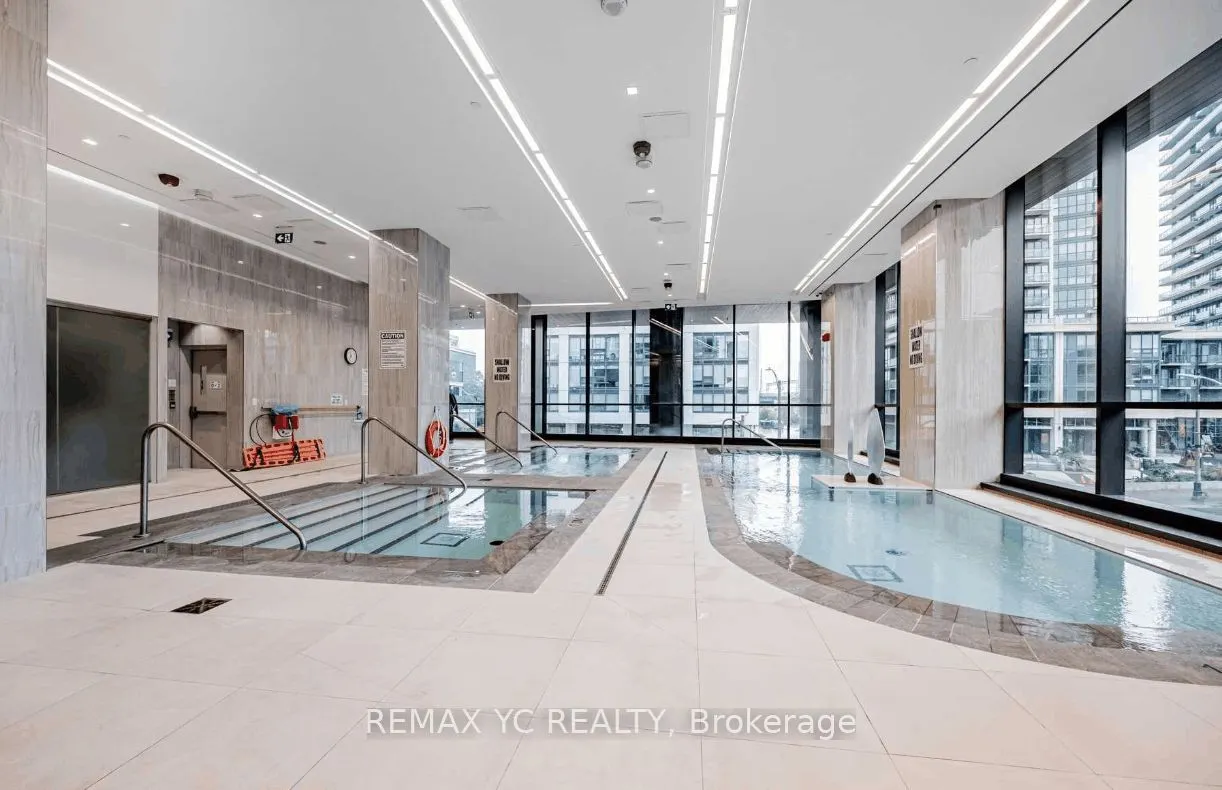 19 Western Battery Road #2520