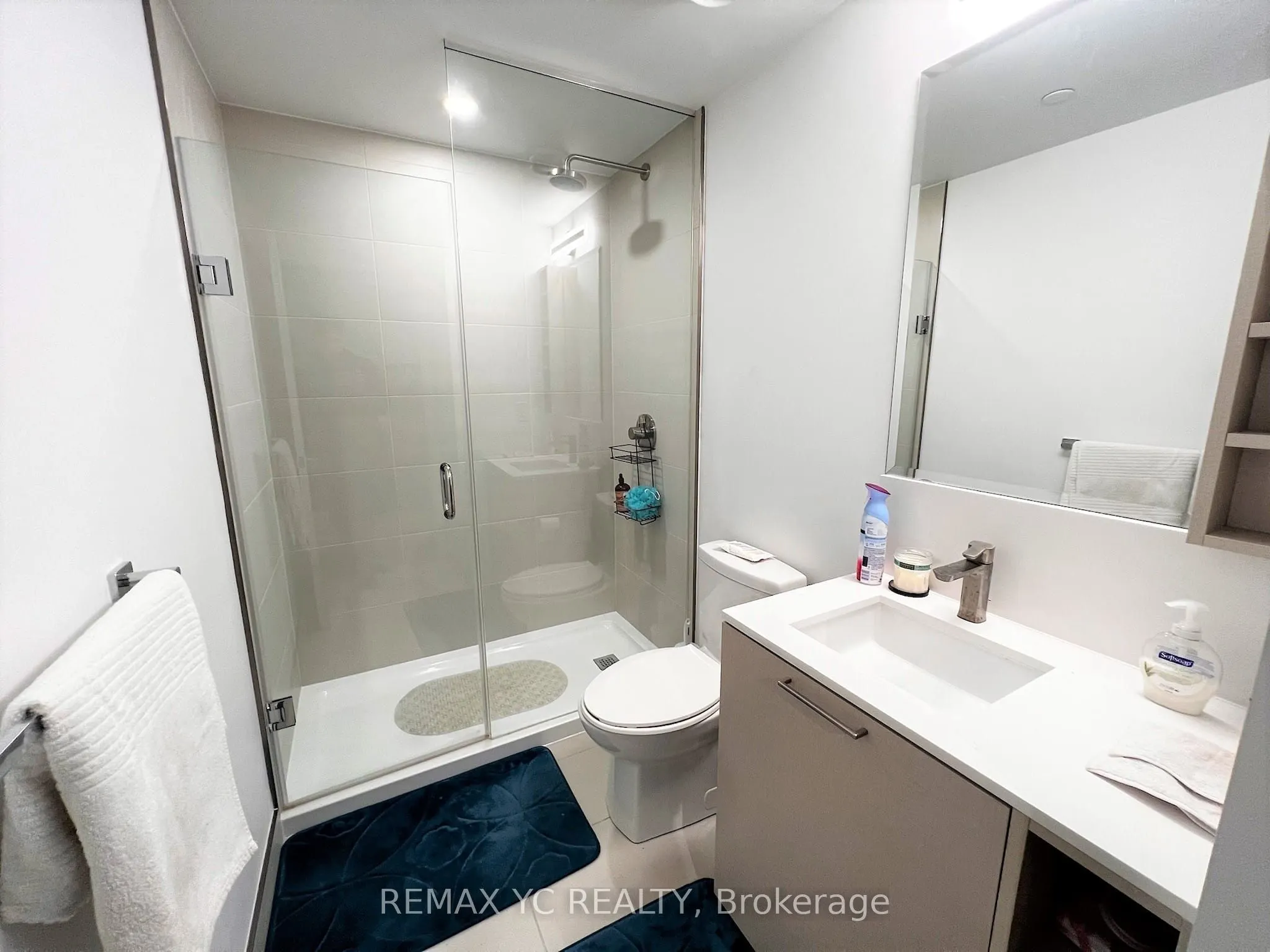 19 Western Battery Road #2520