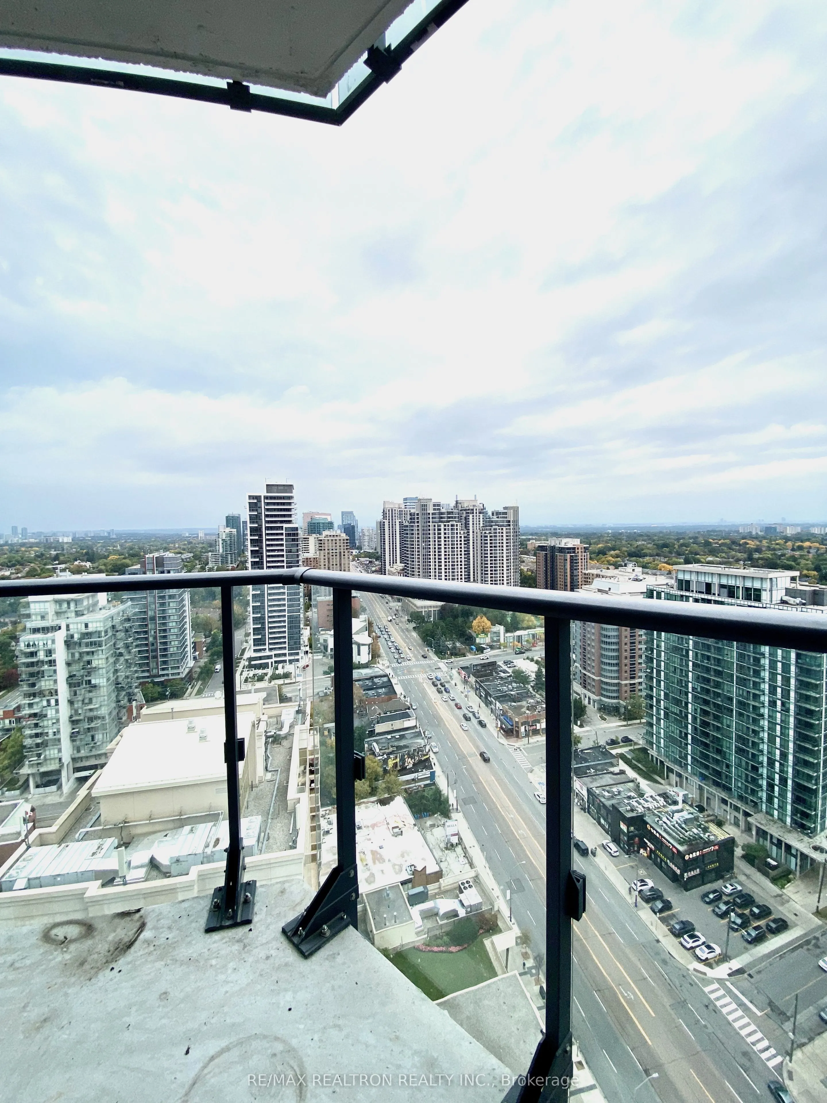 15 Ellerslie Avenue #2610
