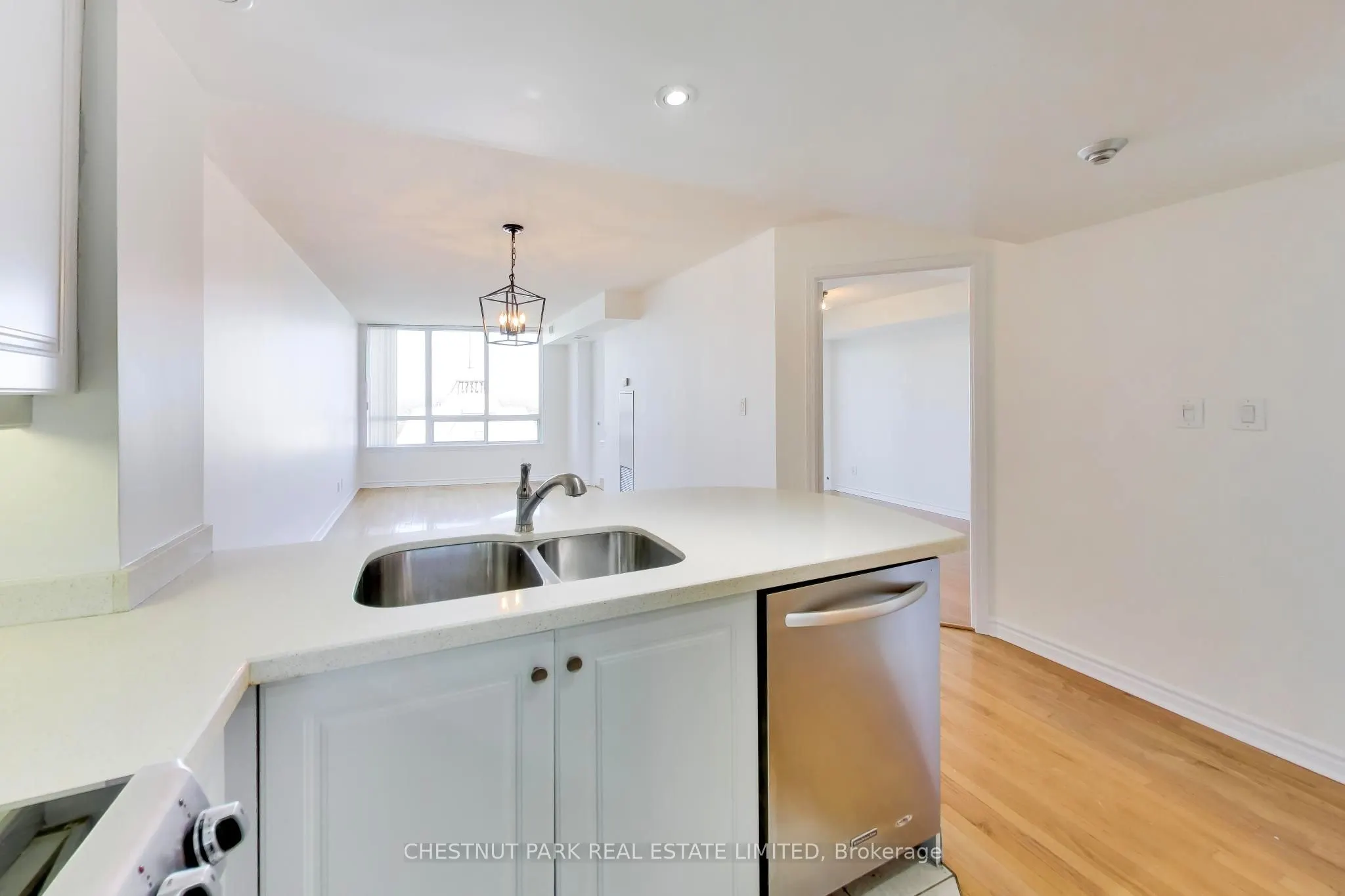1 Rean Drive #2503