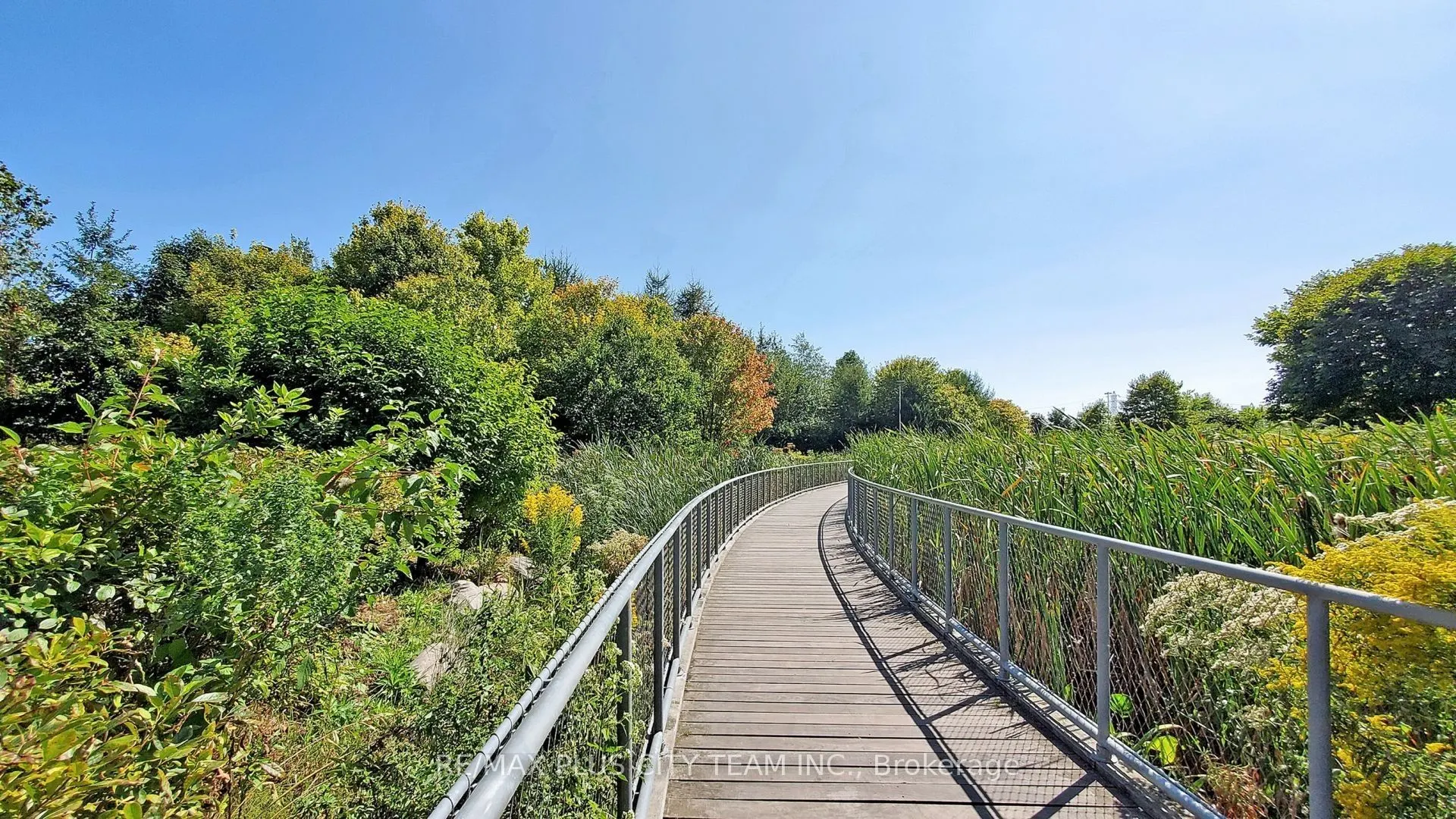 170 Bayview Avenue #301
