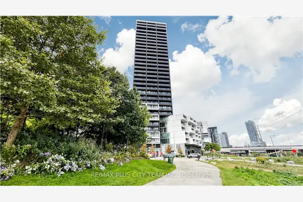 170 Bayview Avenue #301