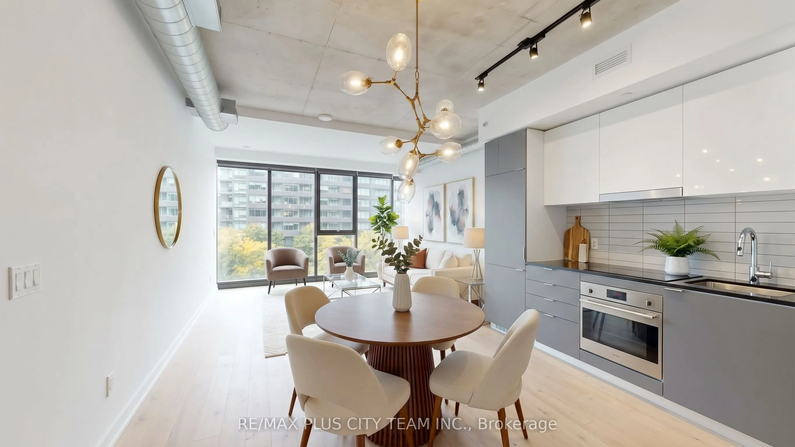 170 Bayview Avenue #301