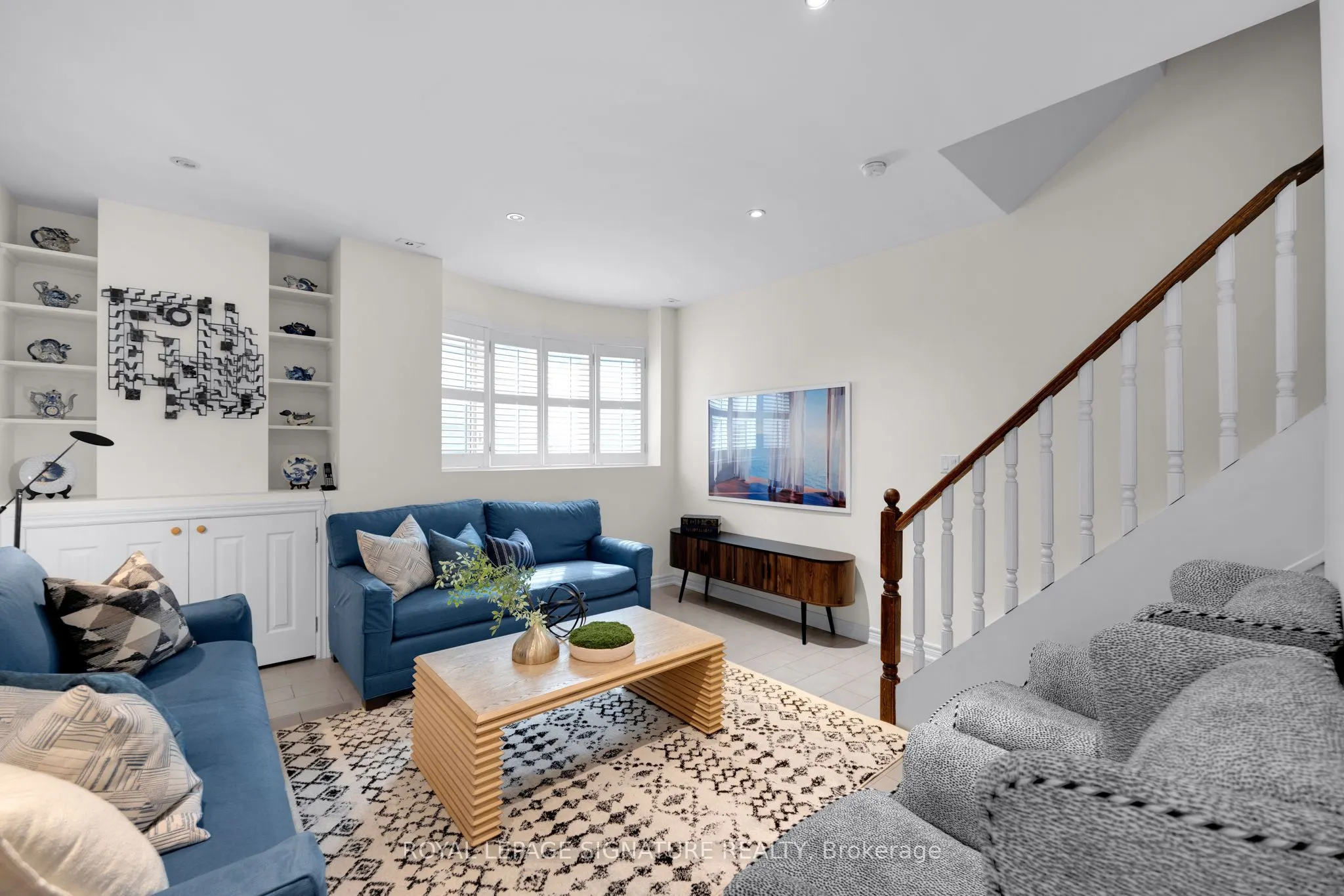104 Pleasant Boulevard #11
