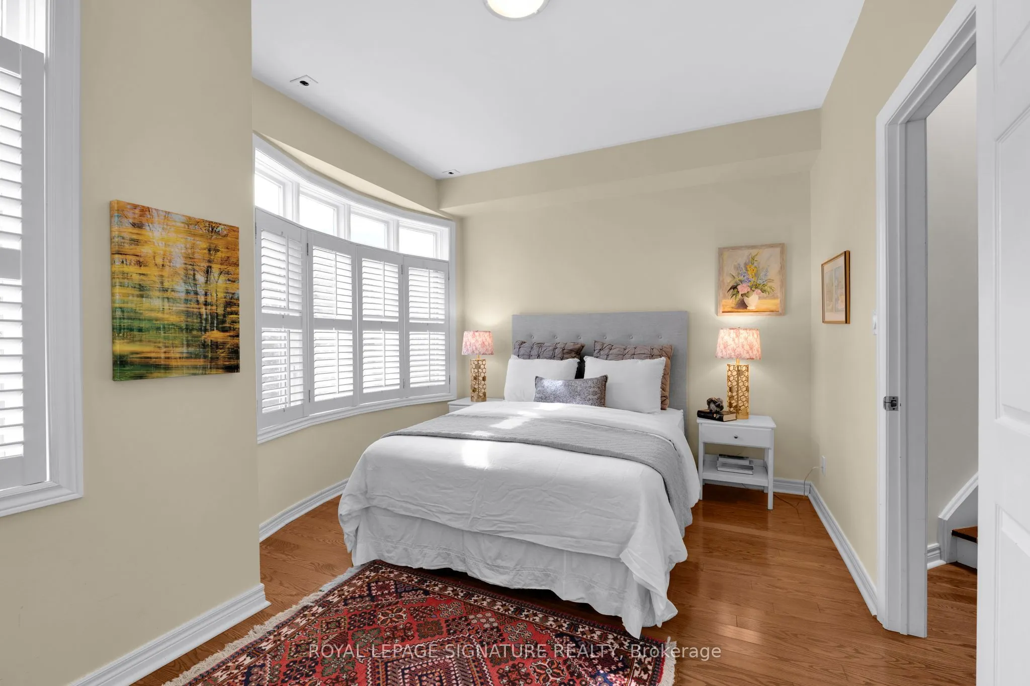 104 Pleasant Boulevard #11