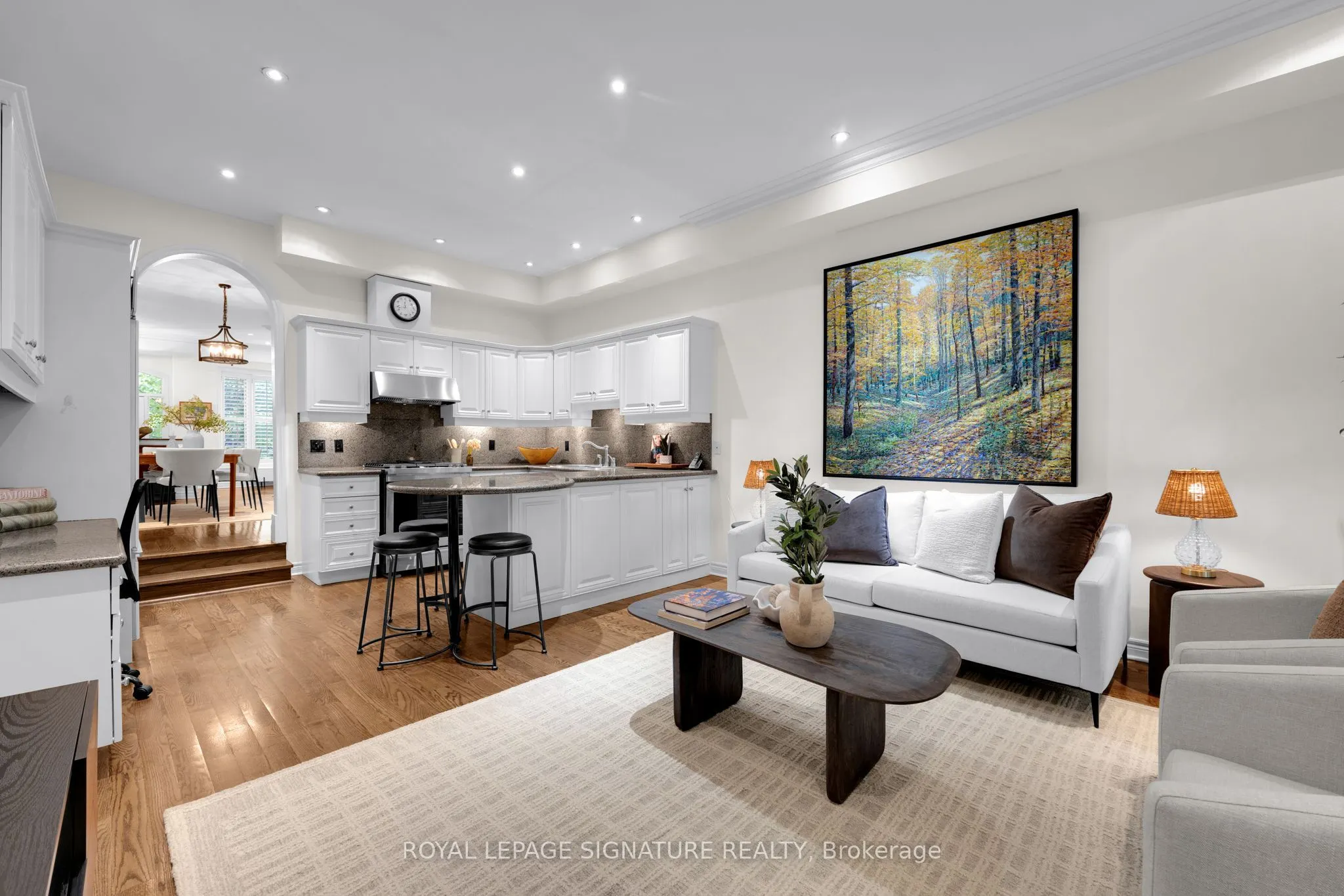 104 Pleasant Boulevard #11