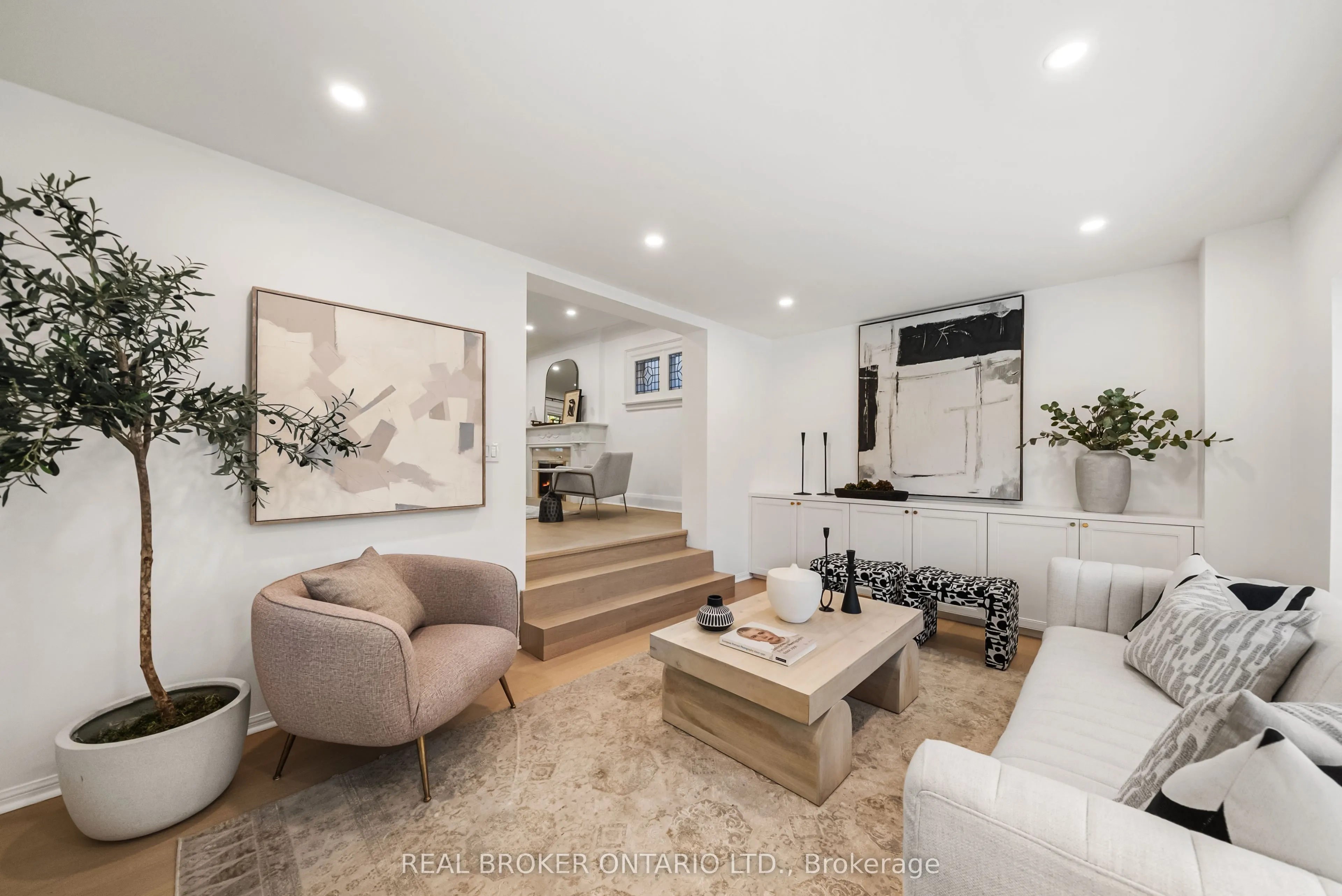 69 Chaplin Crescent