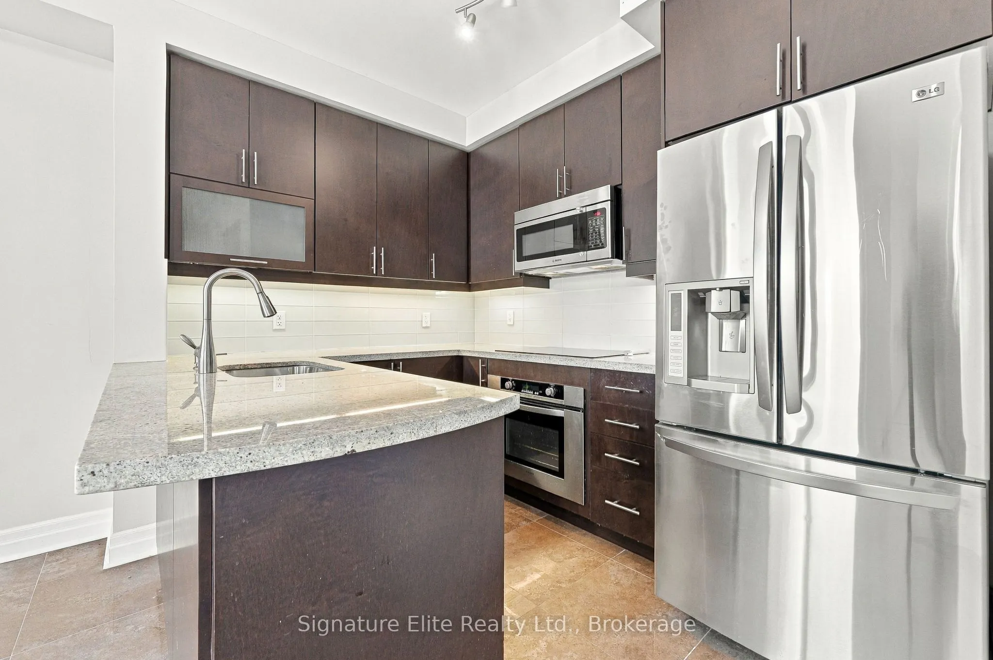 35 Balmuto Street #2304