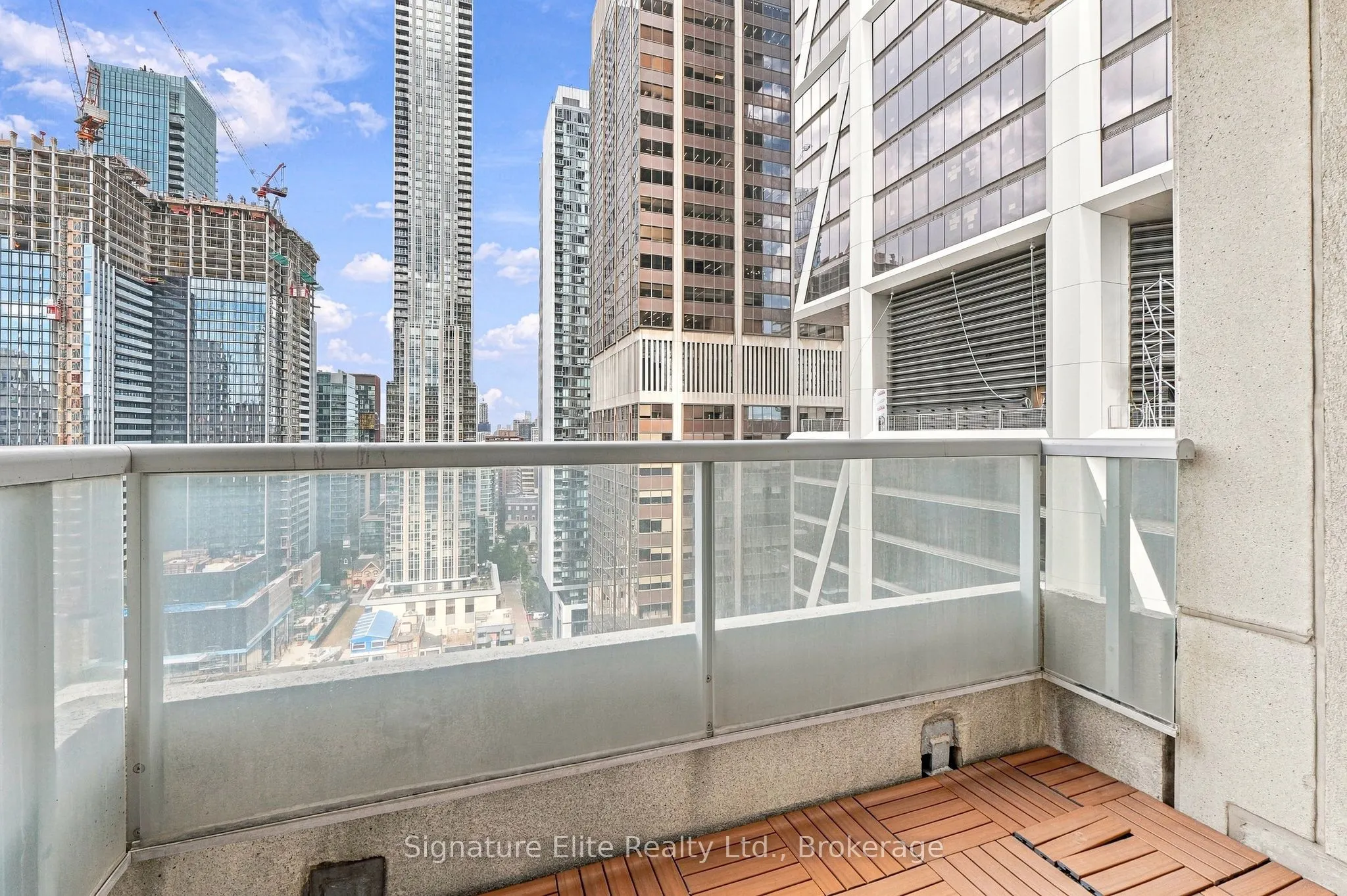 35 Balmuto Street #2304