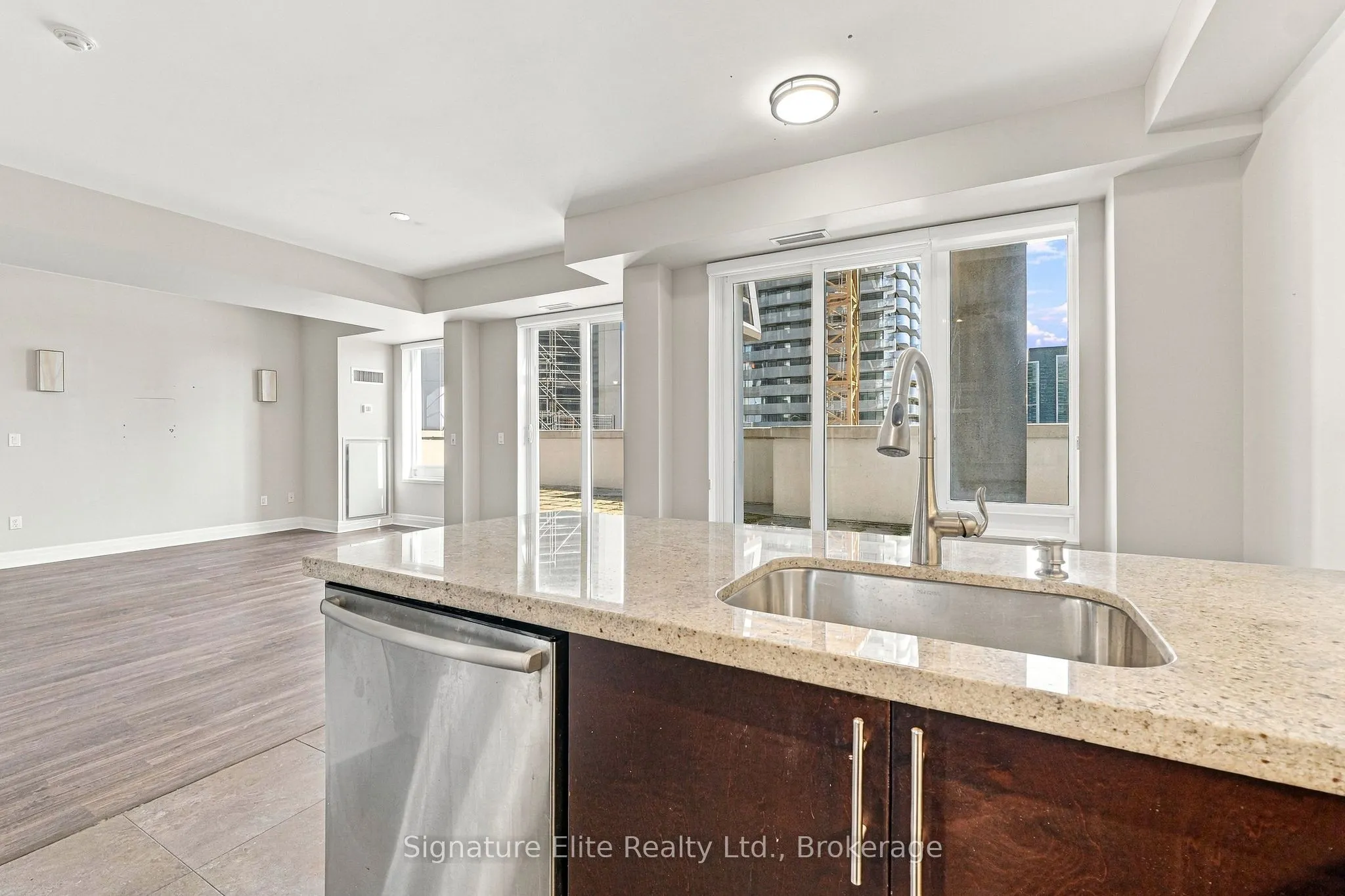 35 Balmuto Street #2304