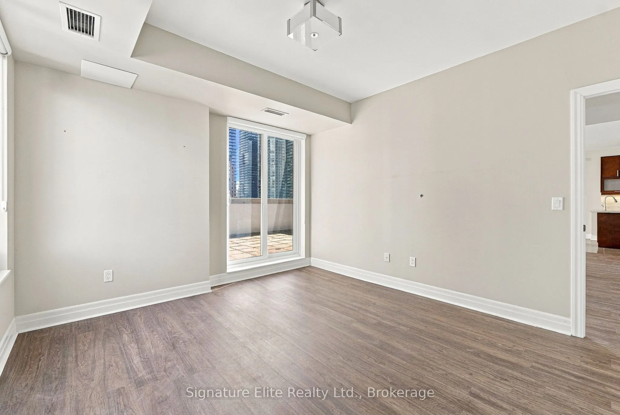 35 Balmuto Street #2304