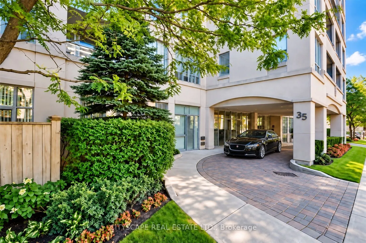 35 Merton Street #211