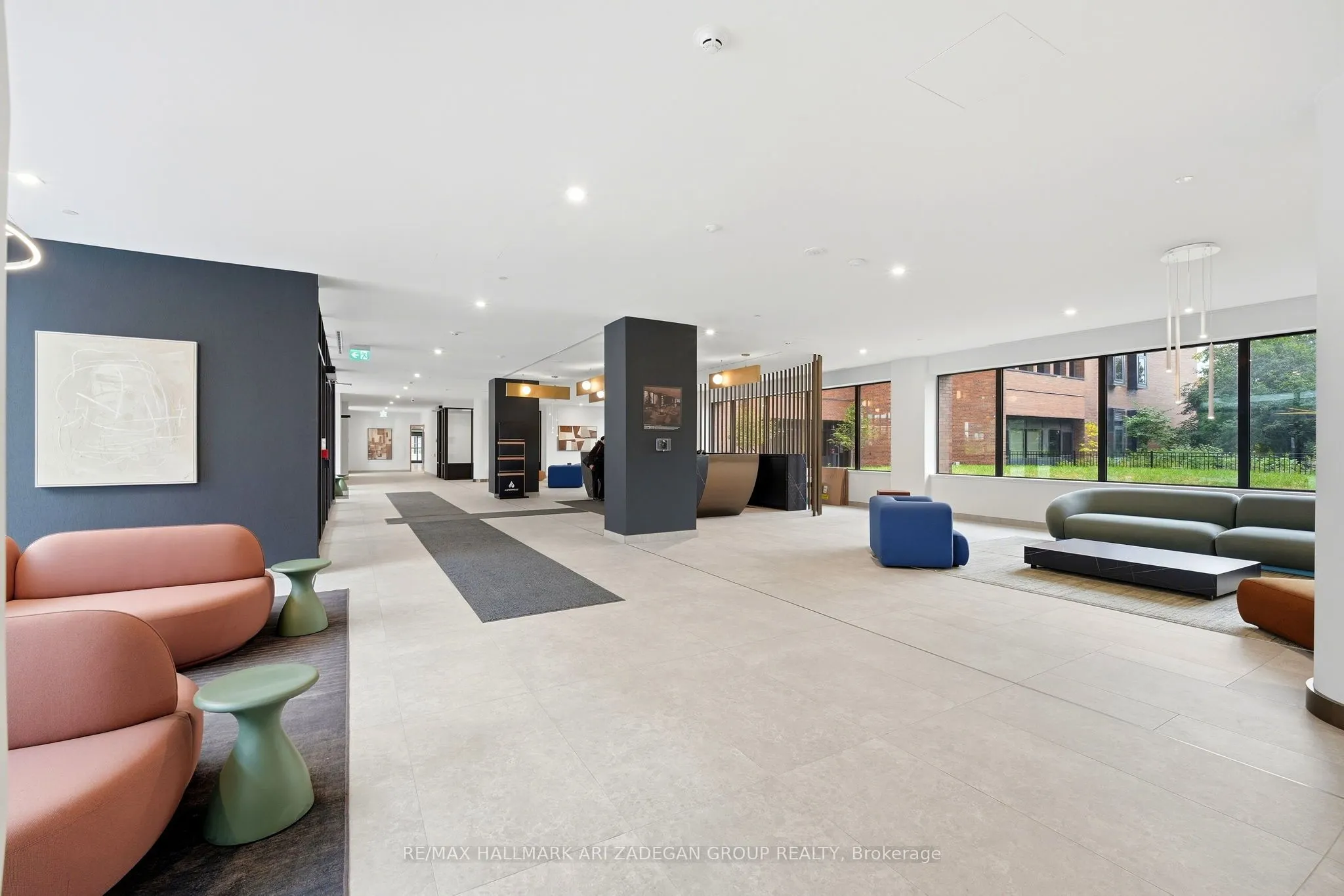 1 Quarrington Lane #3807