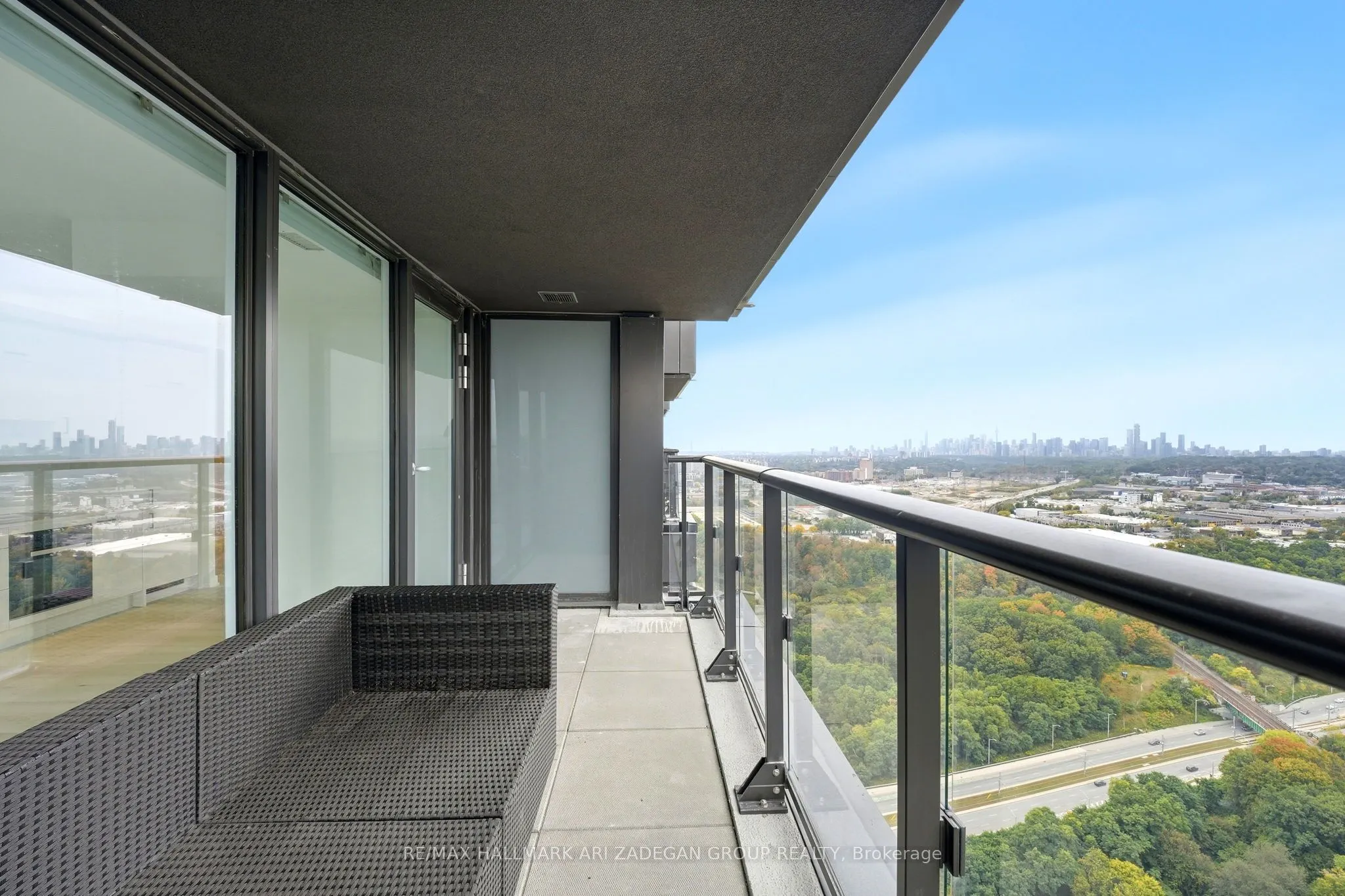1 Quarrington Lane #3807