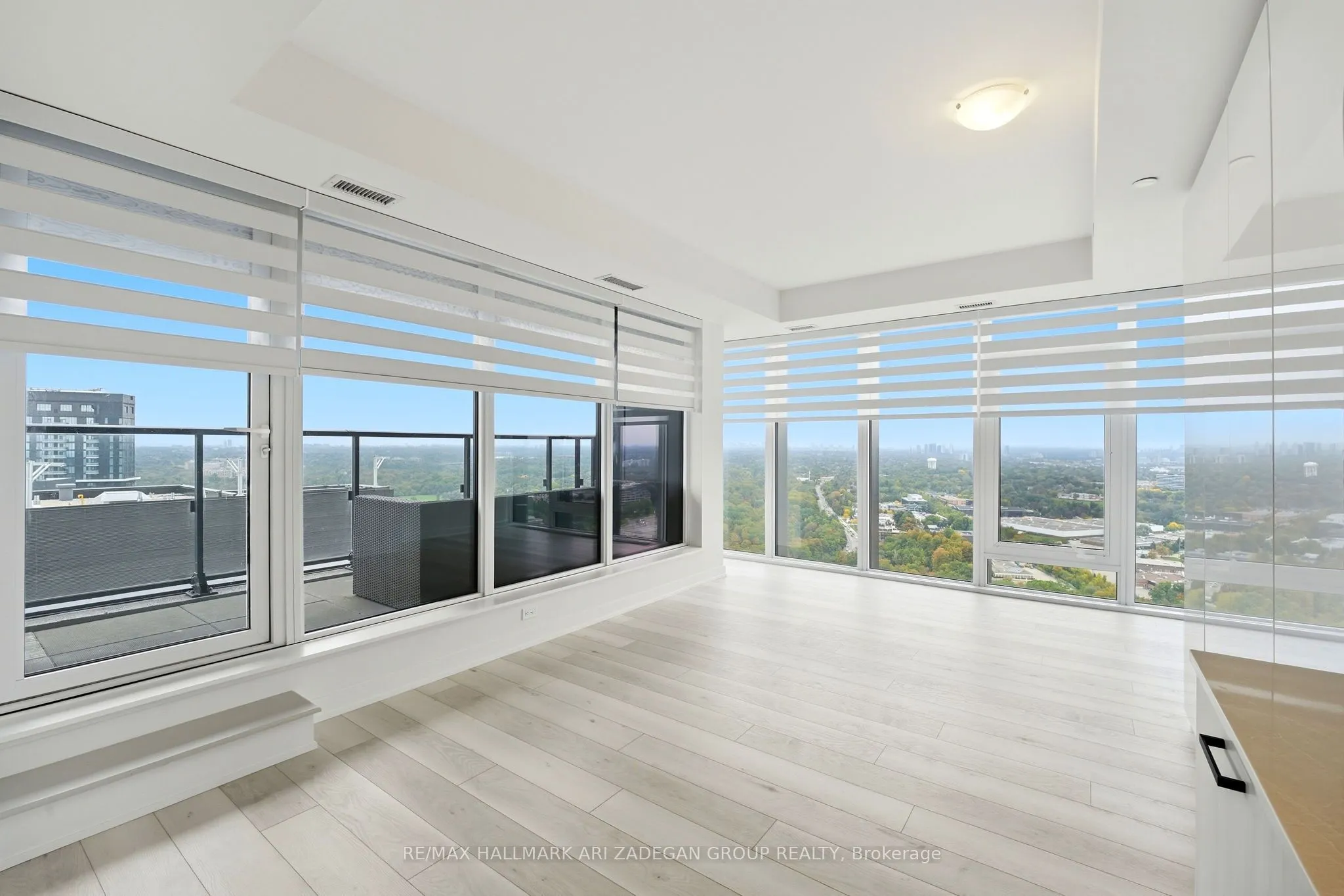 1 Quarrington Lane #3807