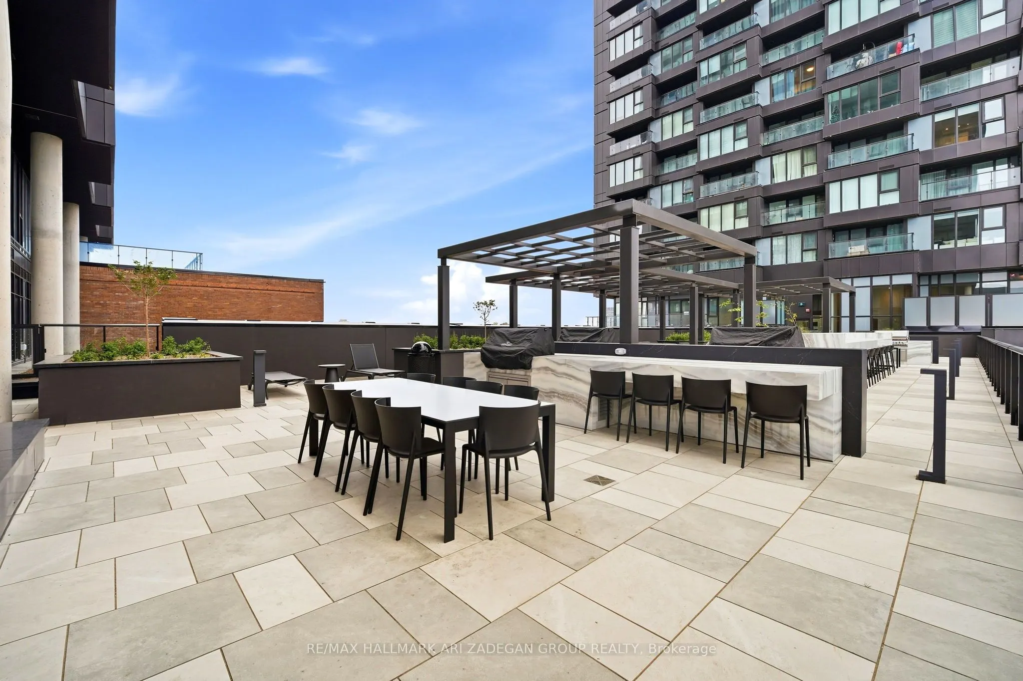 1 Quarrington Lane #3807