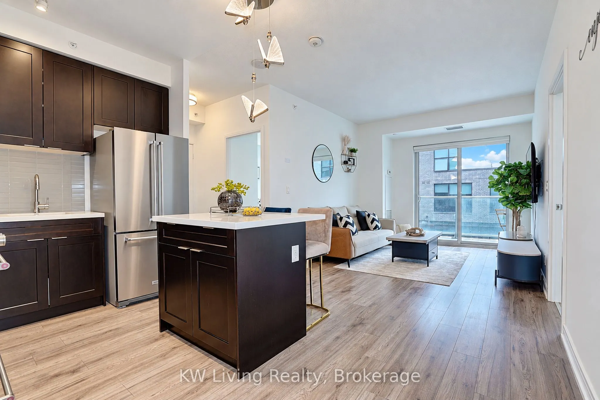 621 Sheppard Avenue E #220