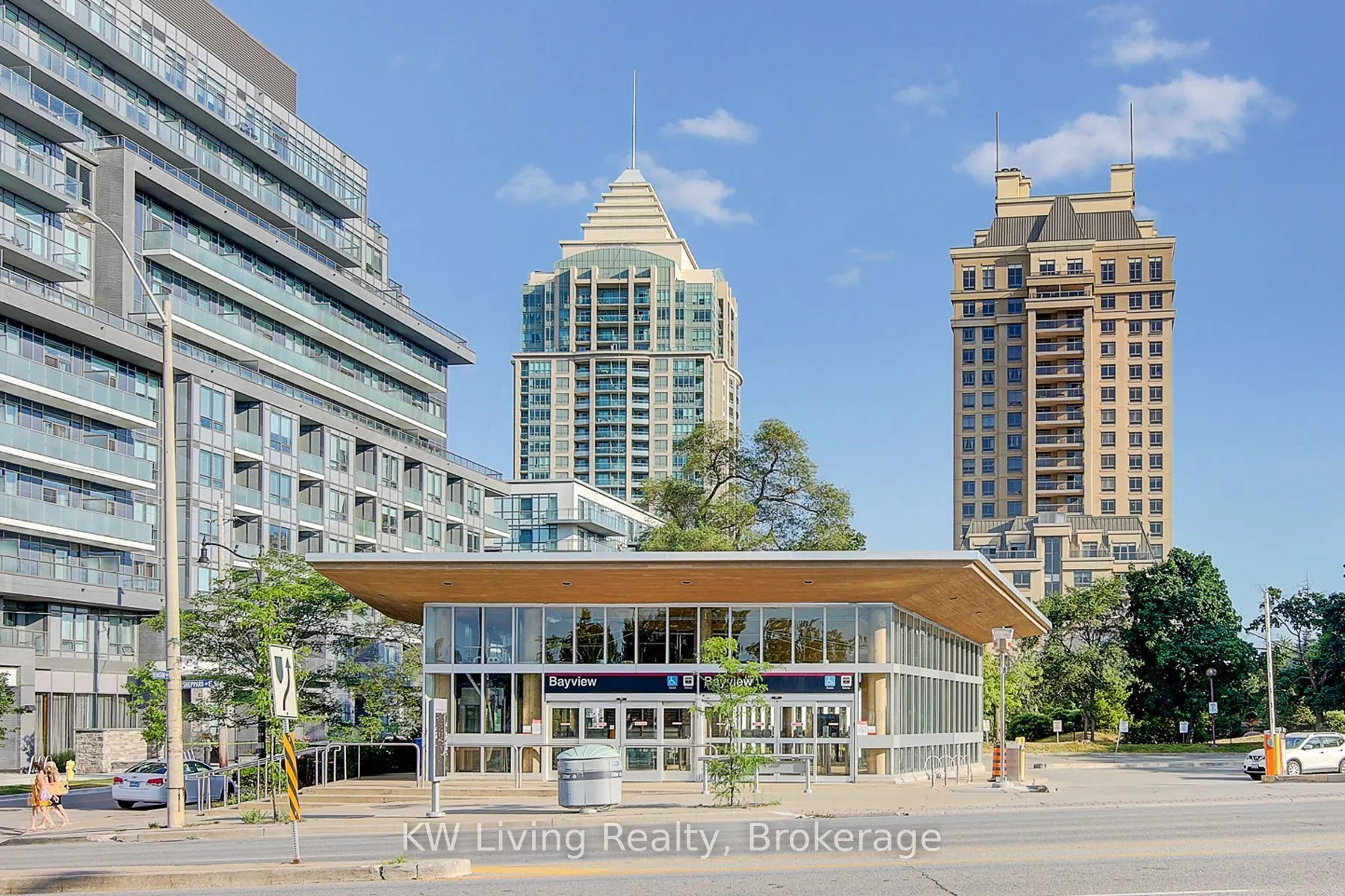 621 Sheppard Avenue E #220