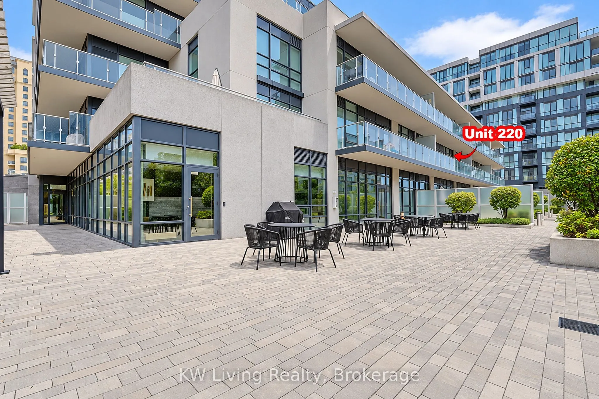 621 Sheppard Avenue E #220