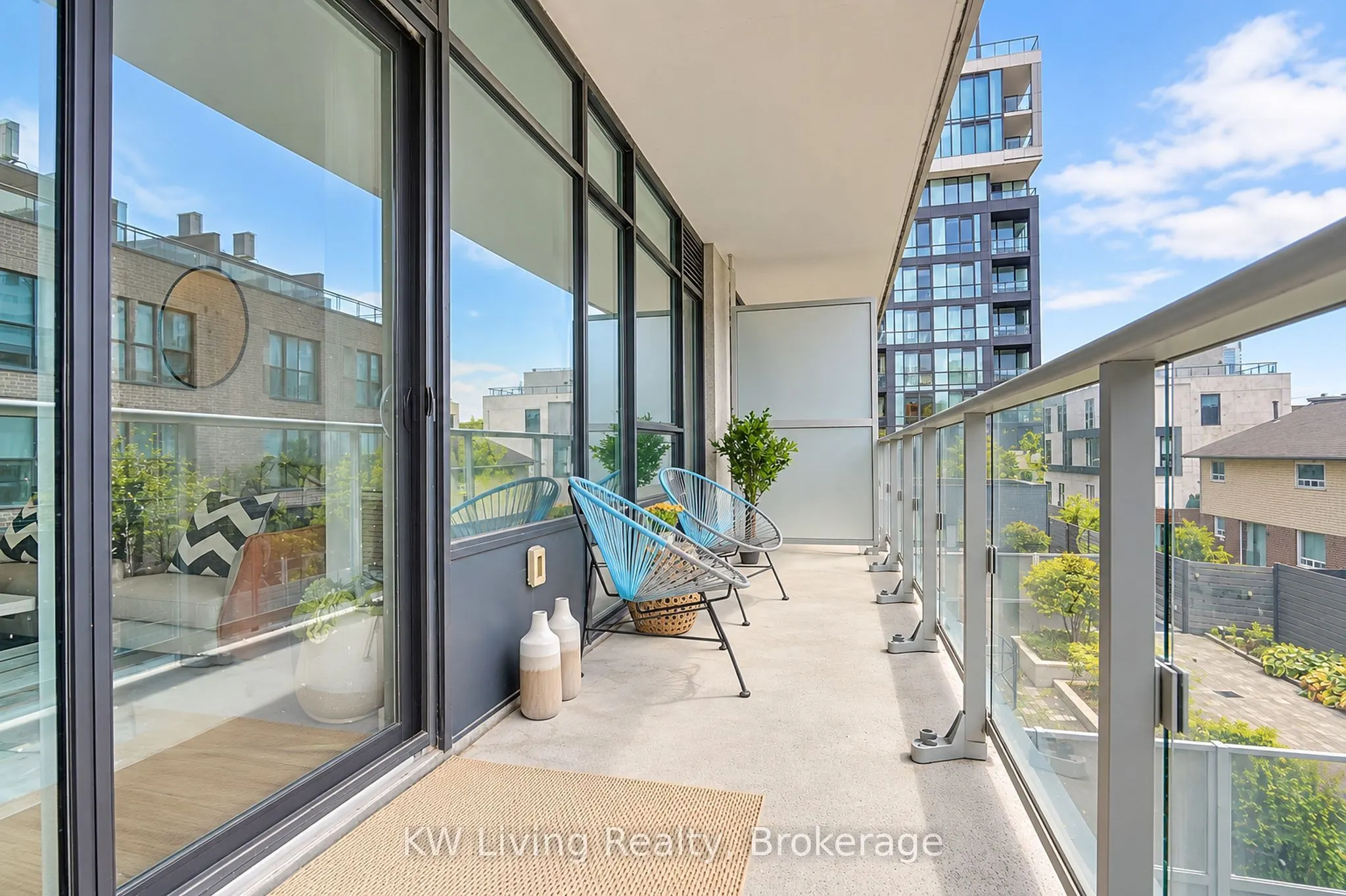 621 Sheppard Avenue E #220