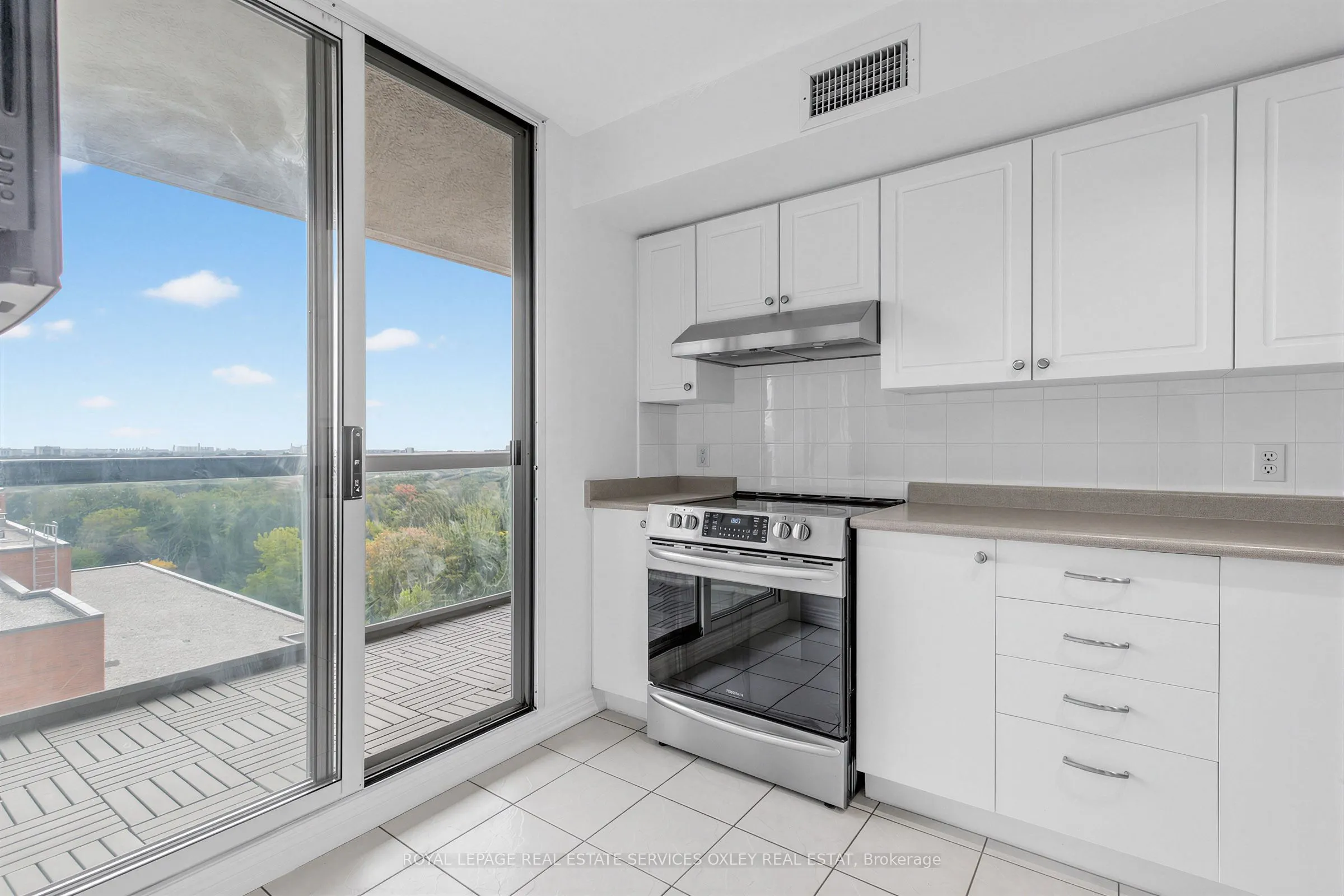 35 Merton Street #1705