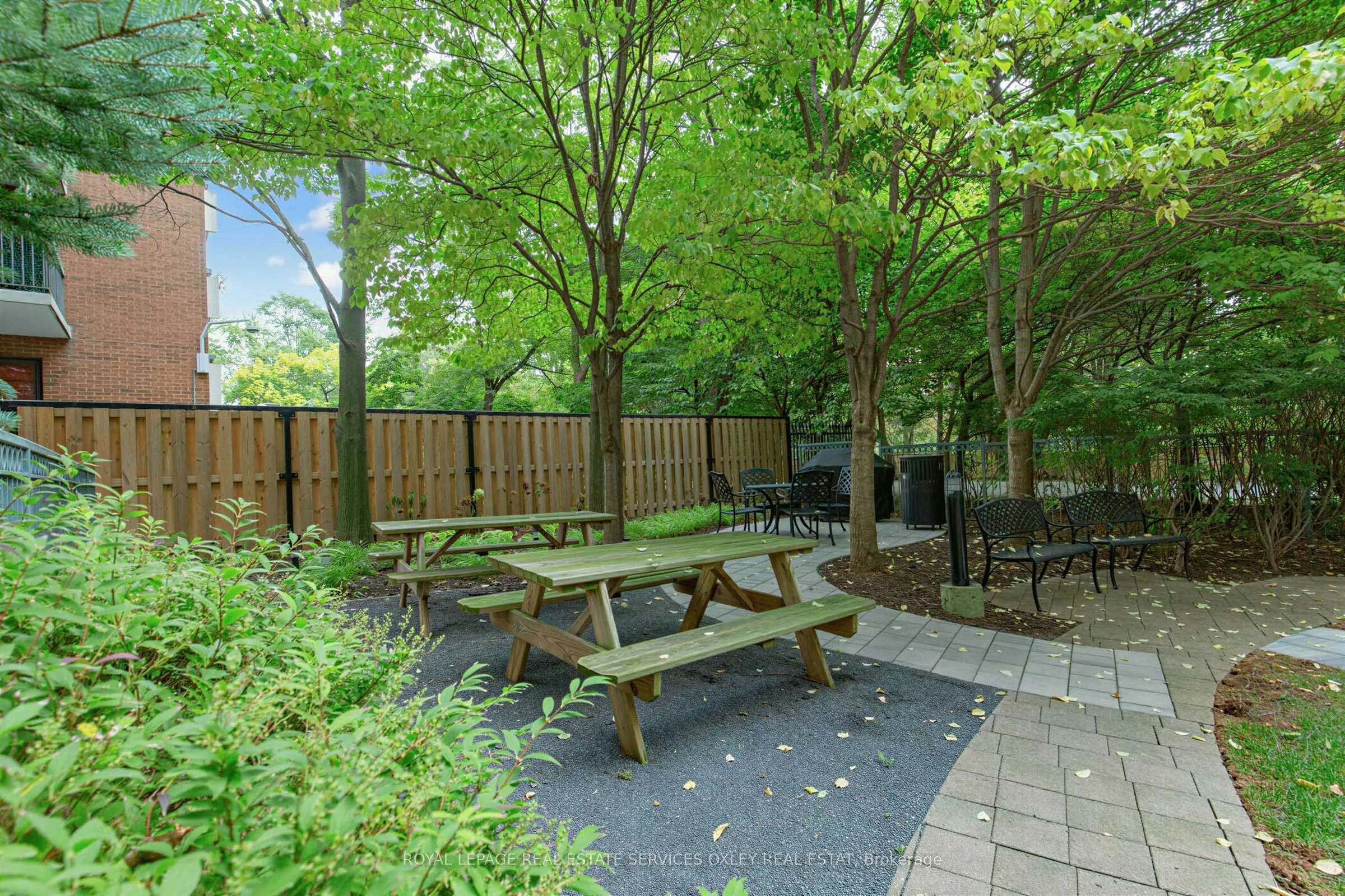 35 Merton Street #1705