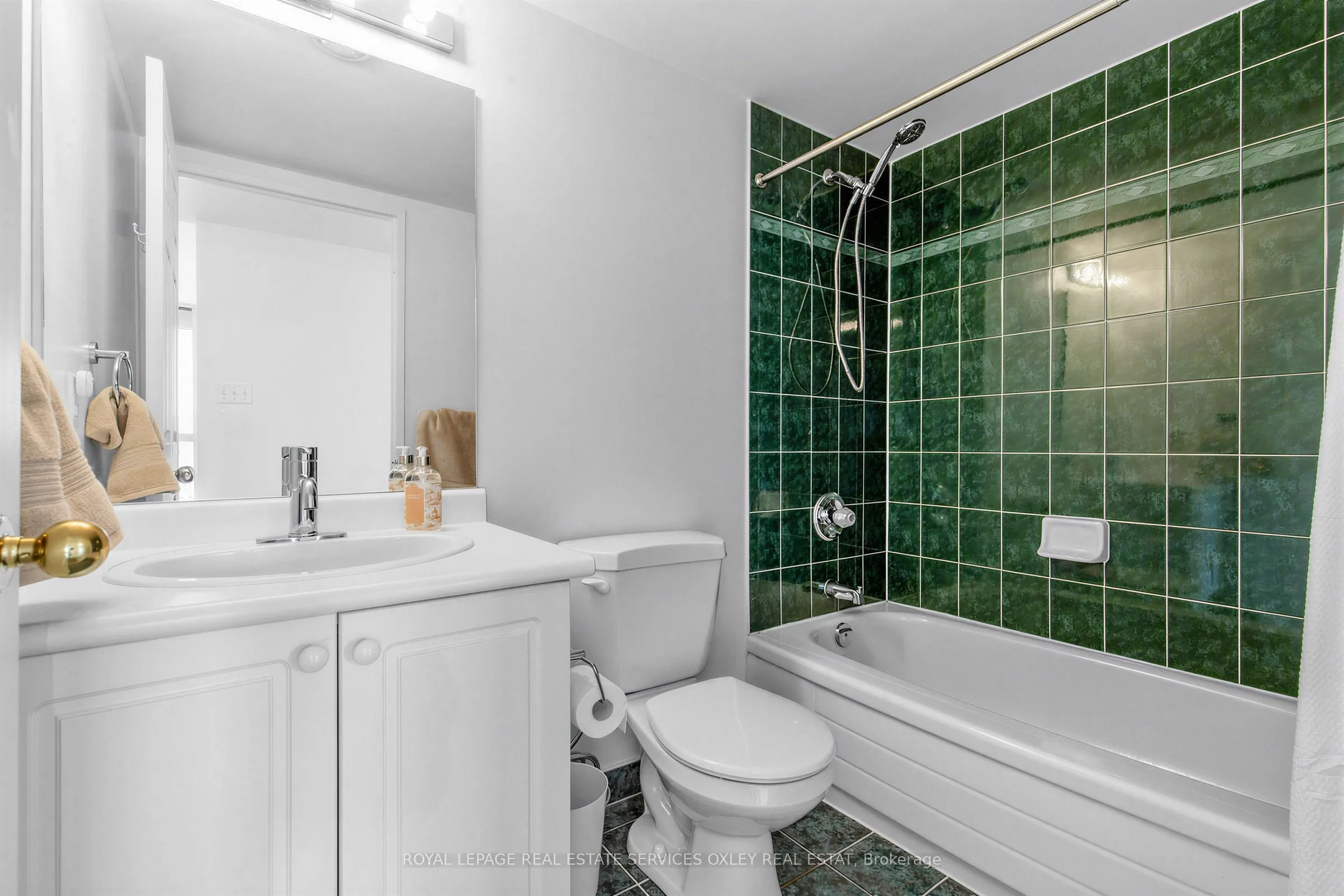 35 Merton Street #1705