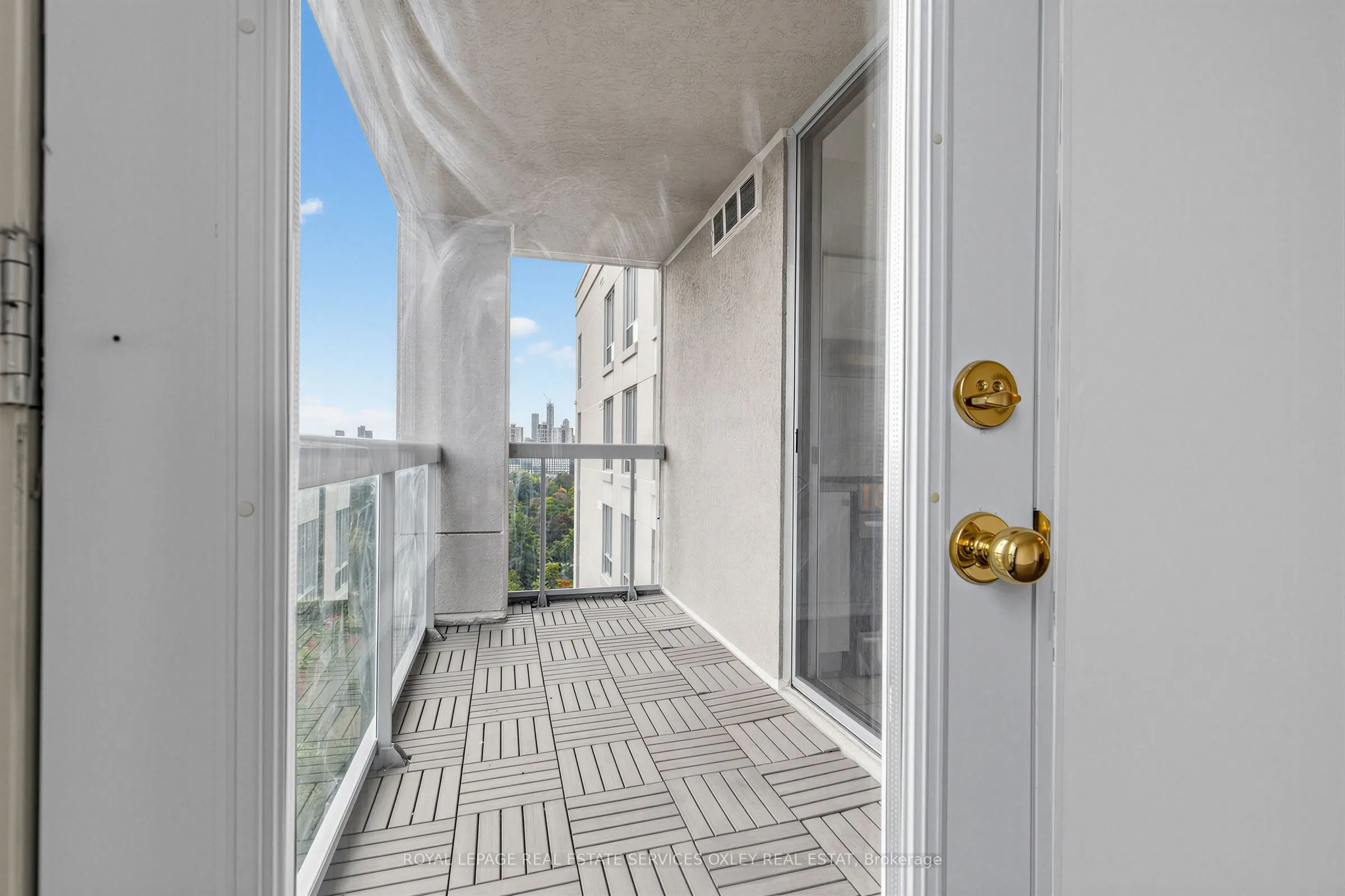 35 Merton Street #1705