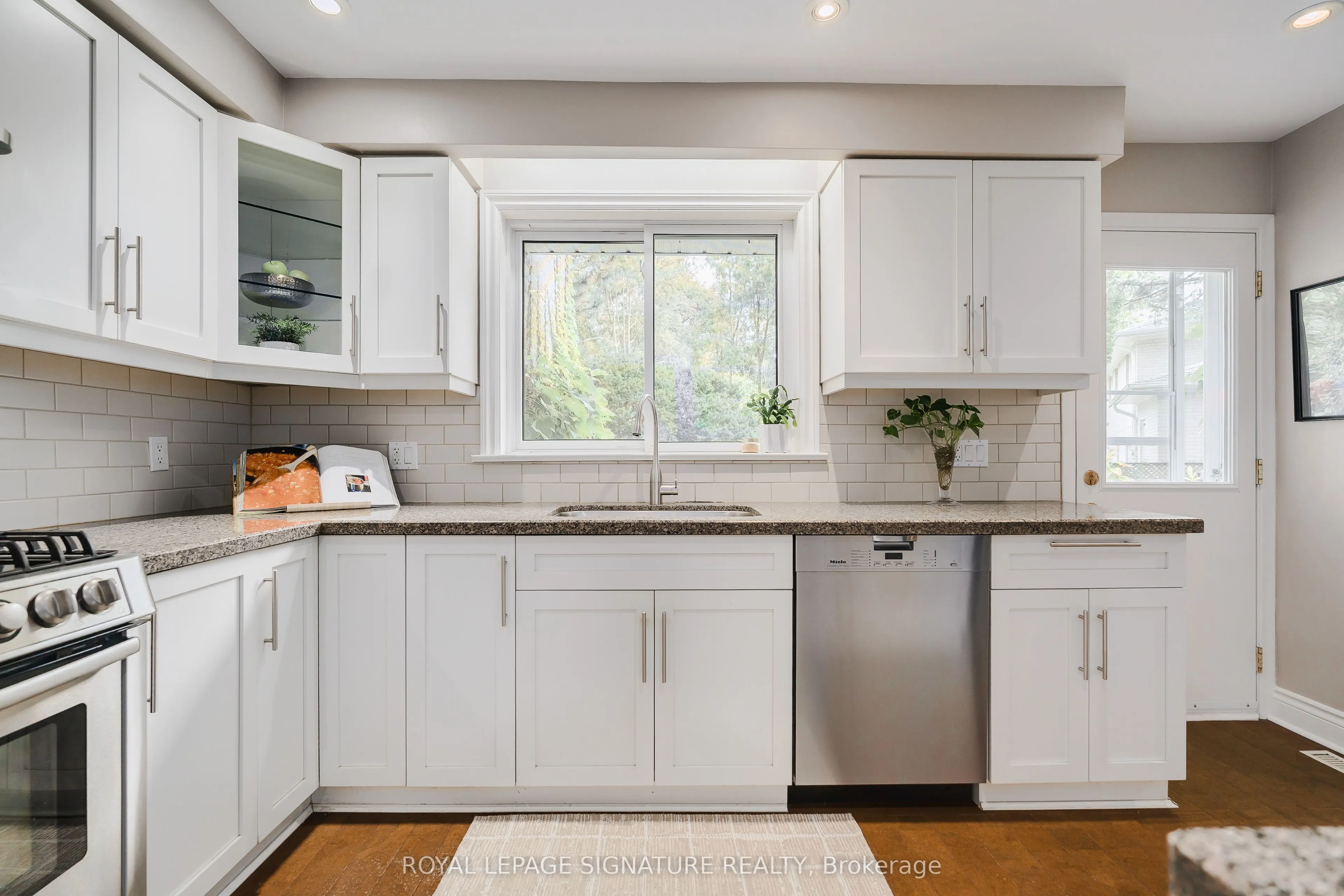 11 Bellbury Crescent